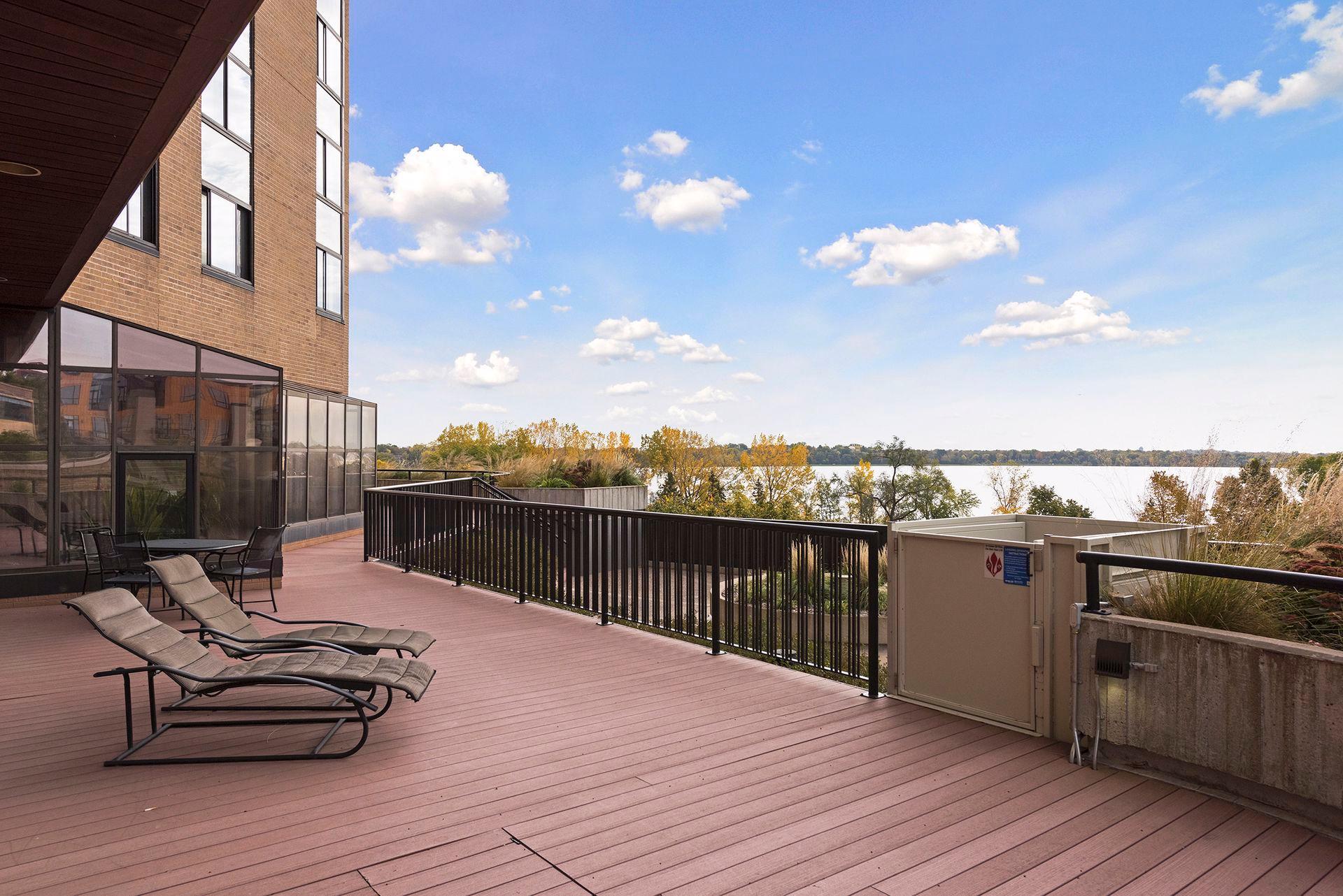 View of Residential at 2950 Dean Parkway #1903-4, Minneapolis MN 55416, Minneapolis (79 of 93) - Mike Wilen | Minnesota Team Real Estate