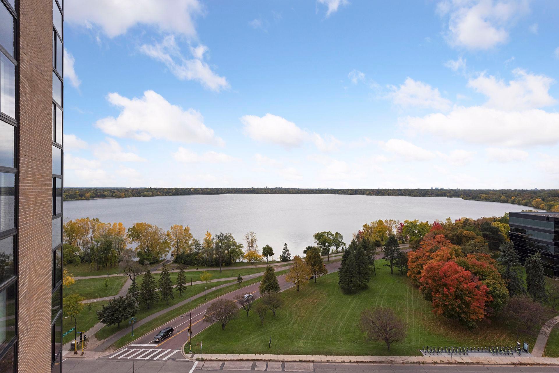 View of Residential at 2950 Dean Parkway #1903-4, Minneapolis MN 55416, Minneapolis (74 of 93) - Mike Wilen | Minnesota Team Real Estate