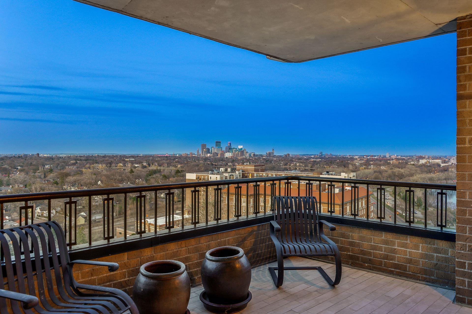 View of Residential at 2950 Dean Parkway #1903-4, Minneapolis MN 55416, Minneapolis (64 of 93) - Mike Wilen | Minnesota Team Real Estate