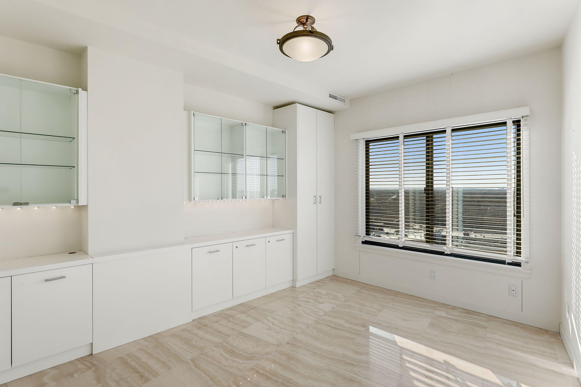 View of Residential at 2950 Dean Parkway #1903-4, Minneapolis MN 55416, Minneapolis (55 of 93) - Mike Wilen | Minnesota Team Real Estate