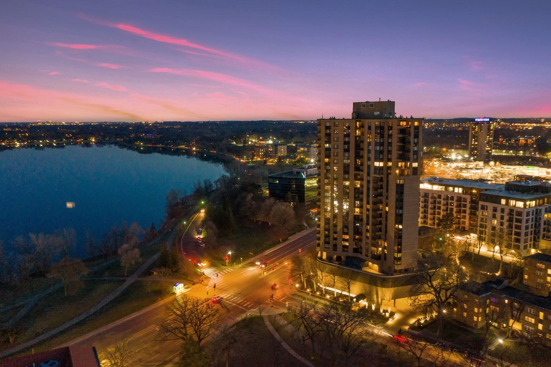 View of Residential at 2950 Dean Parkway #1903-4, Minneapolis MN 55416, Minneapolis (91 of 93) - Mike Wilen | Minnesota Team Real Estate