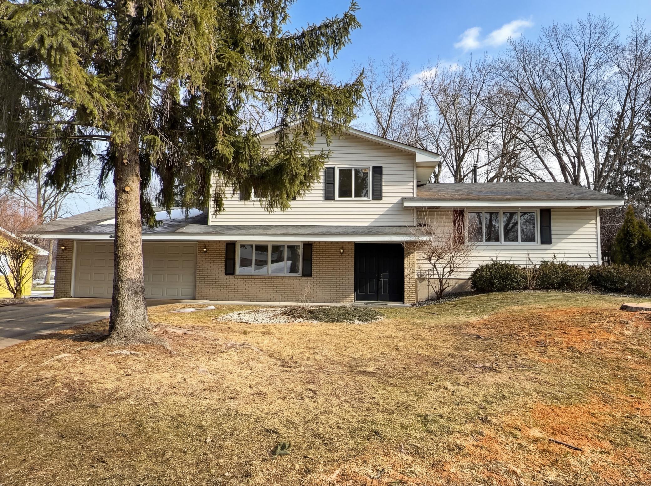 View of Residential at 3480 Milton Street, Shoreview MN 55126, Shoreview (6 of 22) - Mike Wilen | Minnesota Team Real Estate