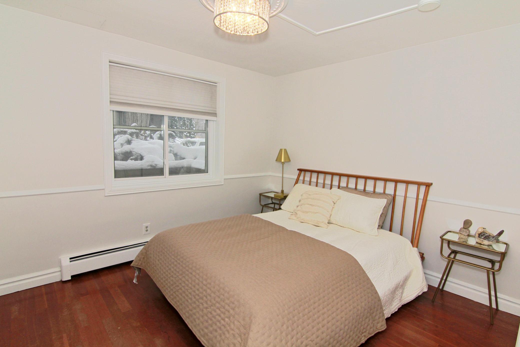 View of Residential at 2212 Aldrich Avenue #106, Minneapolis MN 55405, Minneapolis (21 of 29) - Mike Wilen | Minnesota Team Real Estate