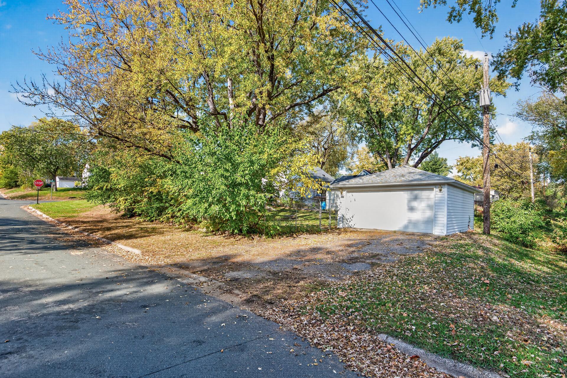 View of Residential at 4601 2 1/2 Street, Fridley MN 55421, Fridley (11 of 14) - Mike Wilen | Minnesota Team Real Estate