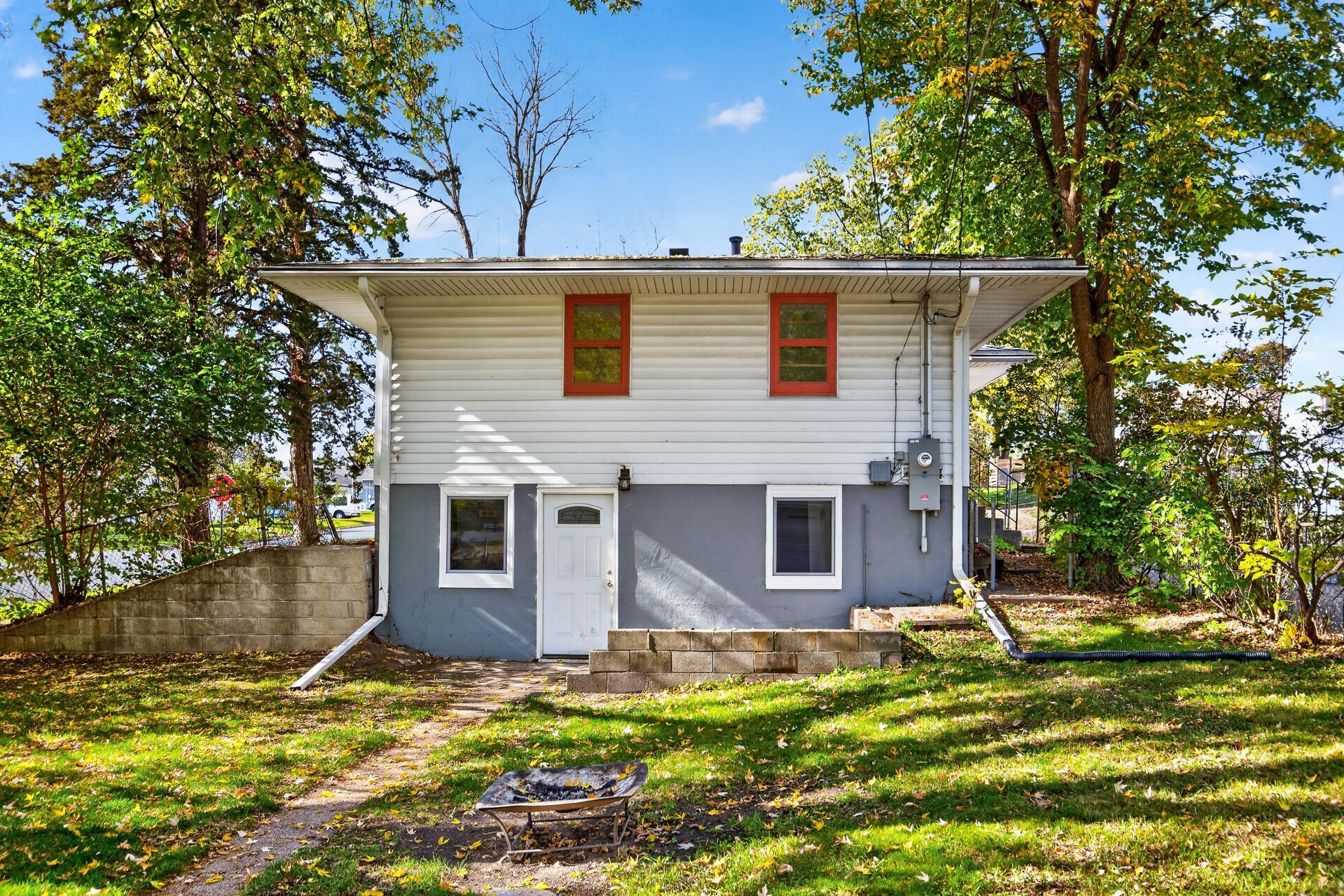 View of Residential at 4601 2 1/2 Street, Fridley MN 55421, Fridley (4 of 14) - Mike Wilen | Minnesota Team Real Estate