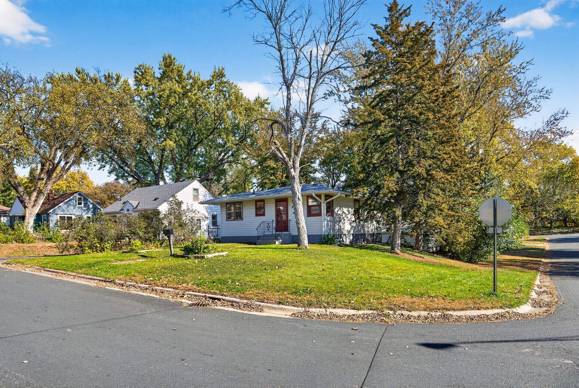 View of Residential at 4601 2 1/2 Street, Fridley MN 55421, Fridley (12 of 14) - Mike Wilen | Minnesota Team Real Estate