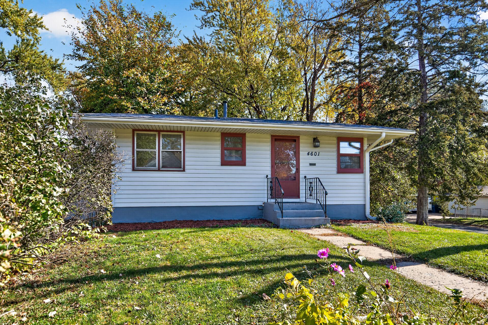 View of Residential at 4601 2 1/2 Street, Fridley MN 55421, Fridley (14 of 14) - Mike Wilen | Minnesota Team Real Estate