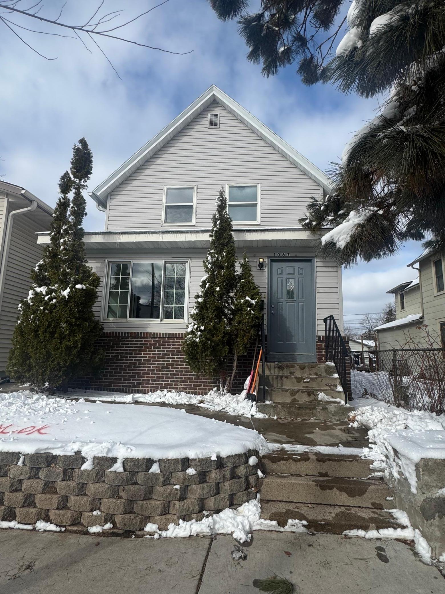 View of Residential Income at 1067 Hatch Avenue, Saint Paul MN 55103, Saint Paul - Mike Wilen | Minnesota Team Real Estate