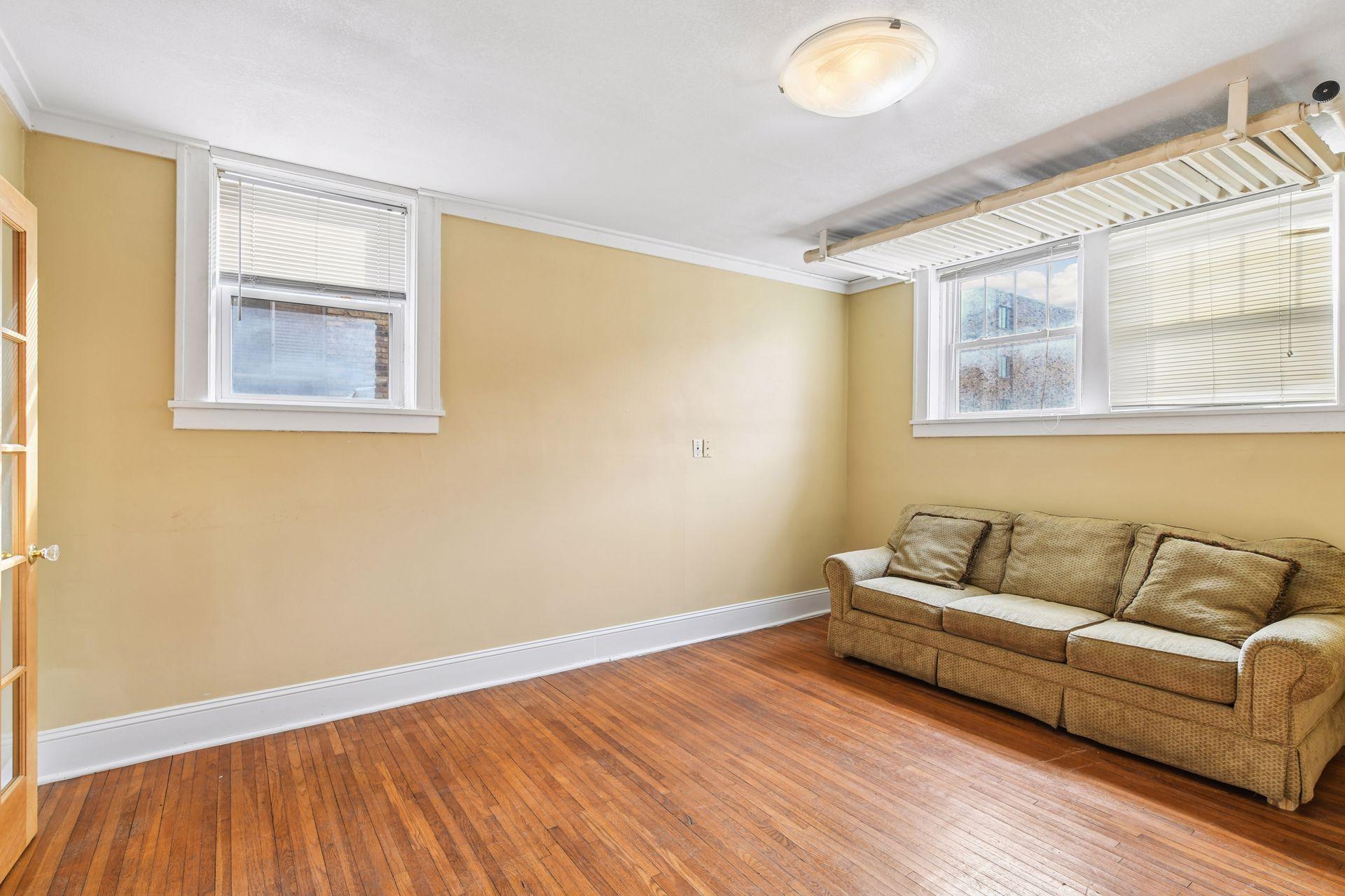 View of Residential at 522 Ridgewood Avenue #9, Minneapolis MN 55403, Minneapolis (8 of 22) - Mike Wilen | Minnesota Team Real Estate