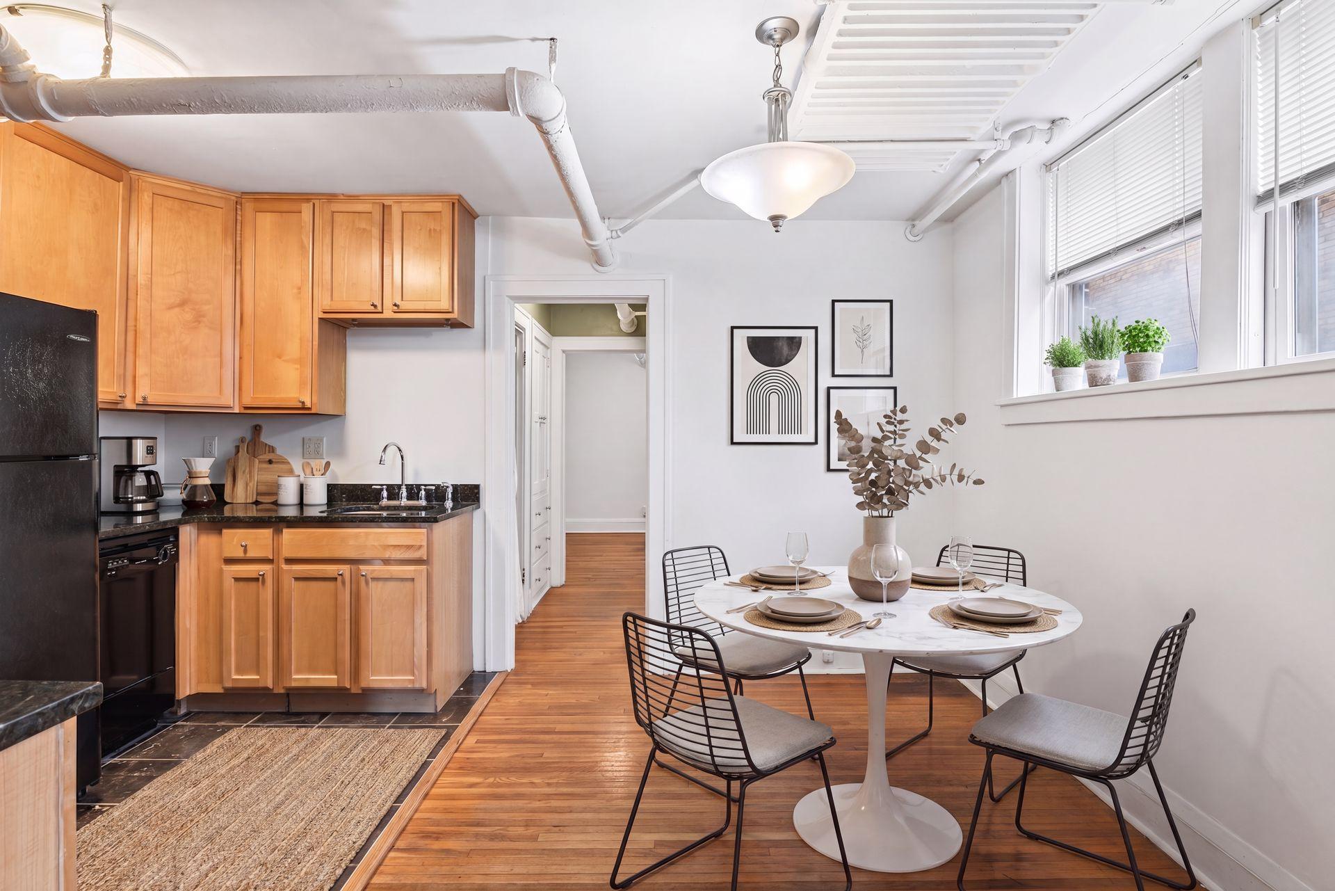 View of Residential at 522 Ridgewood Avenue #9, Minneapolis MN 55403, Minneapolis (3 of 22) - Mike Wilen | Minnesota Team Real Estate