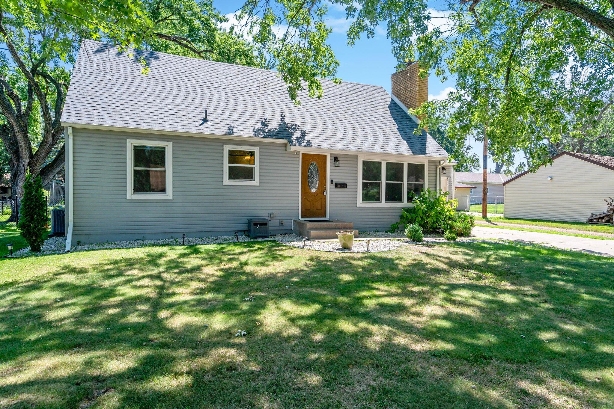 View of Residential at 853 Minnesota Street, Shakopee MN 55379, Shakopee (2 of 23) - Mike Wilen | Minnesota Team Real Estate