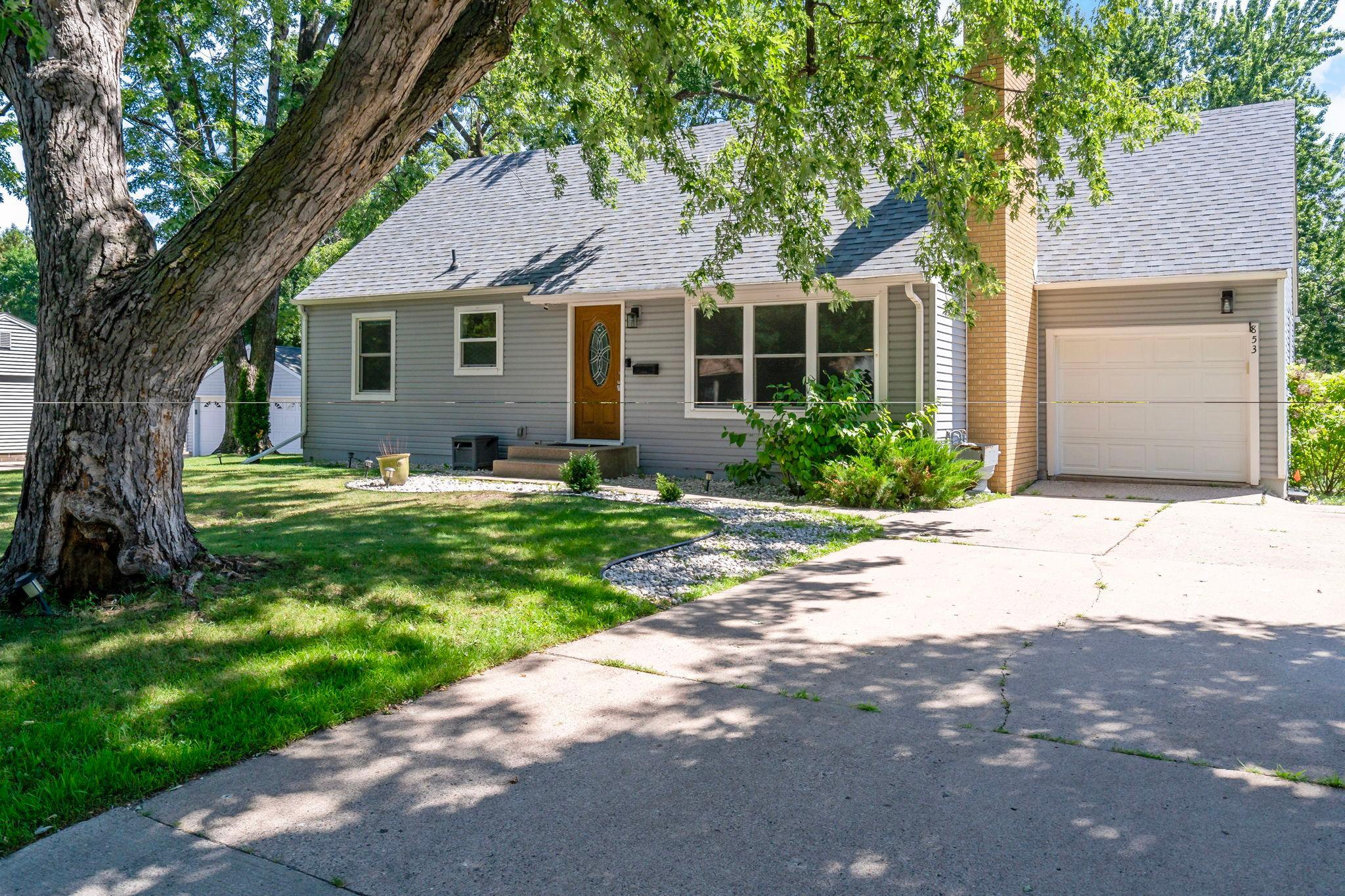 View of Residential at 853 Minnesota Street, Shakopee MN 55379, Shakopee (17 of 23) - Mike Wilen | Minnesota Team Real Estate