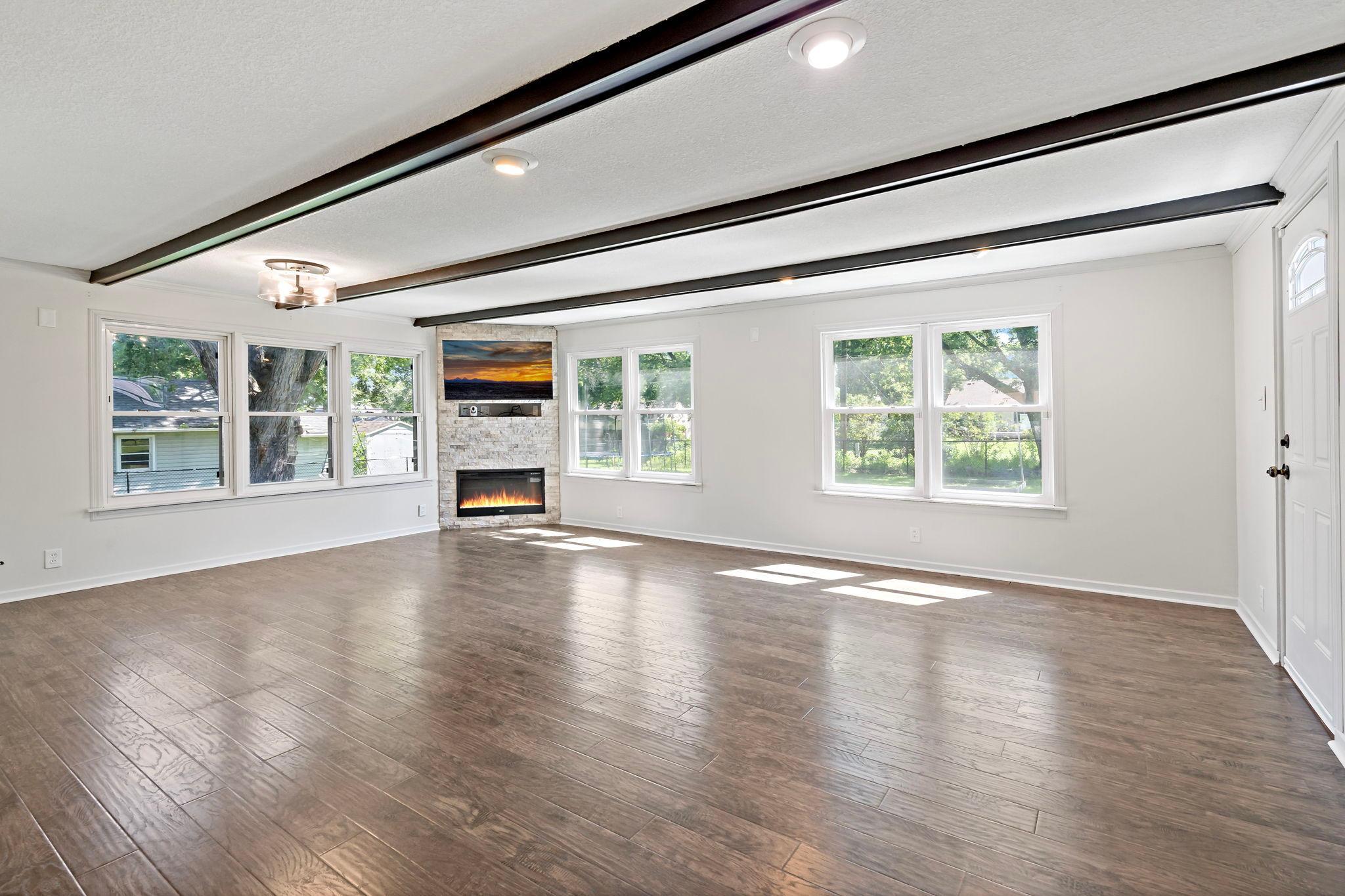 View of Residential at 853 Minnesota Street, Shakopee MN 55379, Shakopee (20 of 23) - Mike Wilen | Minnesota Team Real Estate