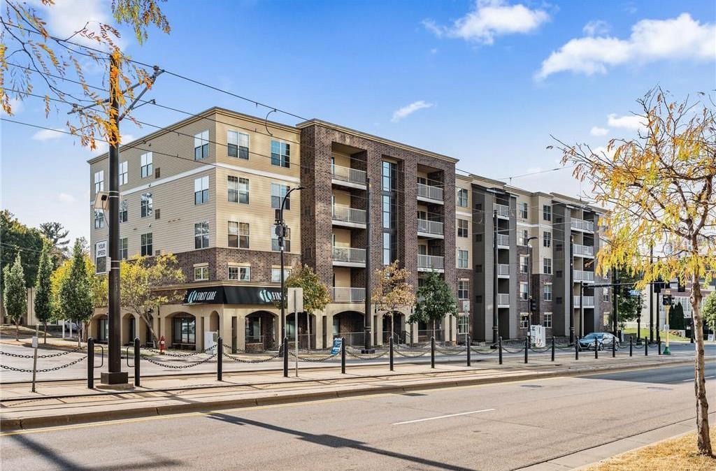 View of Residential at 2900 University Avenue #411, Minneapolis MN 55414, Minneapolis - Mike Wilen | Minnesota Team Real Estate