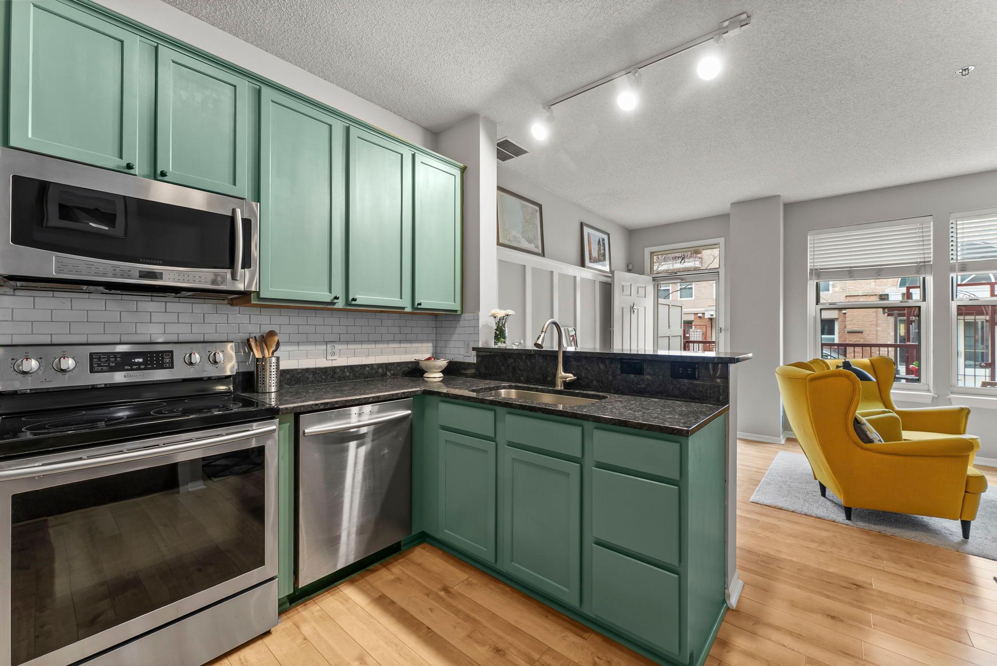 View of Residential at 645 1st Street #139, Minneapolis MN 55401, Minneapolis (11 of 32) - Mike Wilen | Minnesota Team Real Estate