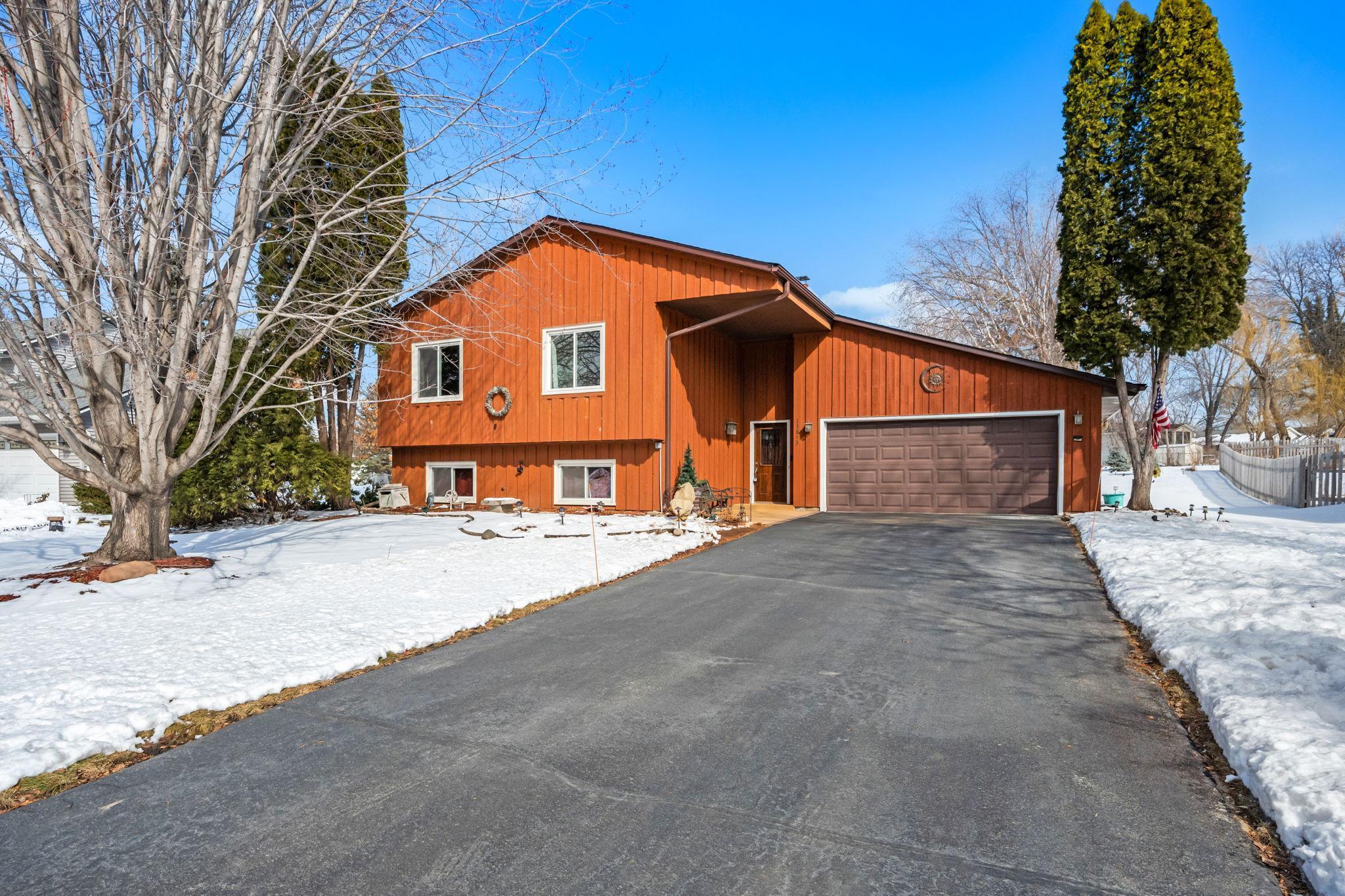 View of Residential at 13813 James Avenue, Burnsville MN 55337, Burnsville - Mike Wilen | Minnesota Team Real Estate