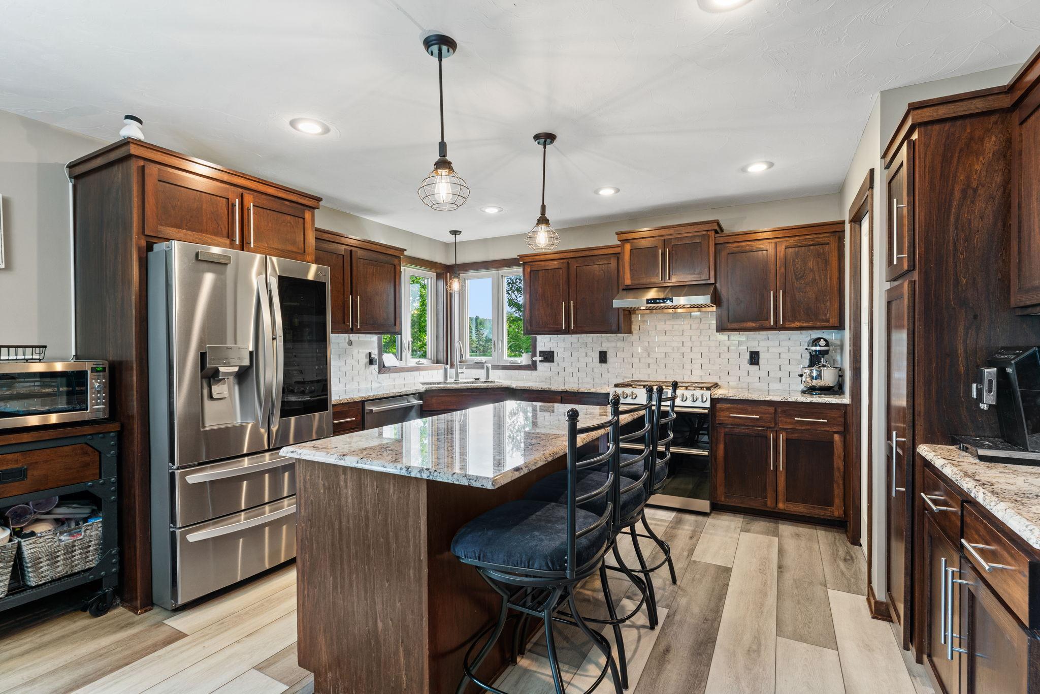 View of Residential at 900 Heritage Trail, New Prague MN 56071, New Prague (12 of 59) - Mike Wilen | Minnesota Team Real Estate
