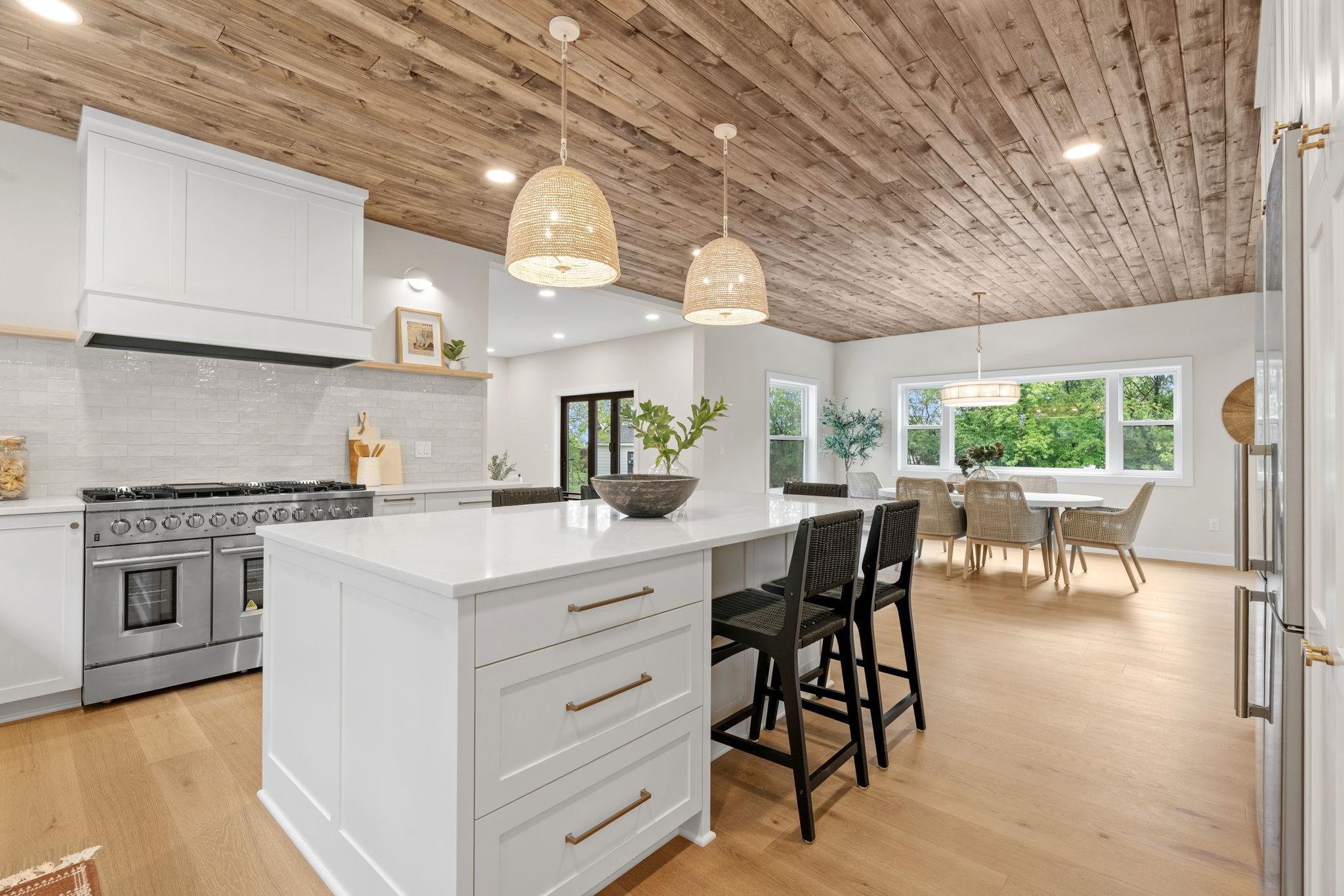 View of Residential at 4404 Wilson Street, Minnetonka MN 55345, Minnetonka (17 of 25) - Mike Wilen | Minnesota Team Real Estate
