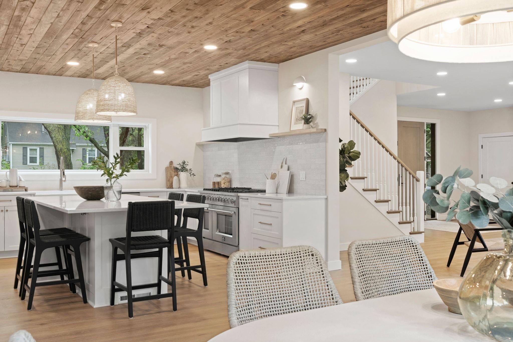 View of Residential at 4404 Wilson Street, Minnetonka MN 55345, Minnetonka (16 of 25) - Mike Wilen | Minnesota Team Real Estate