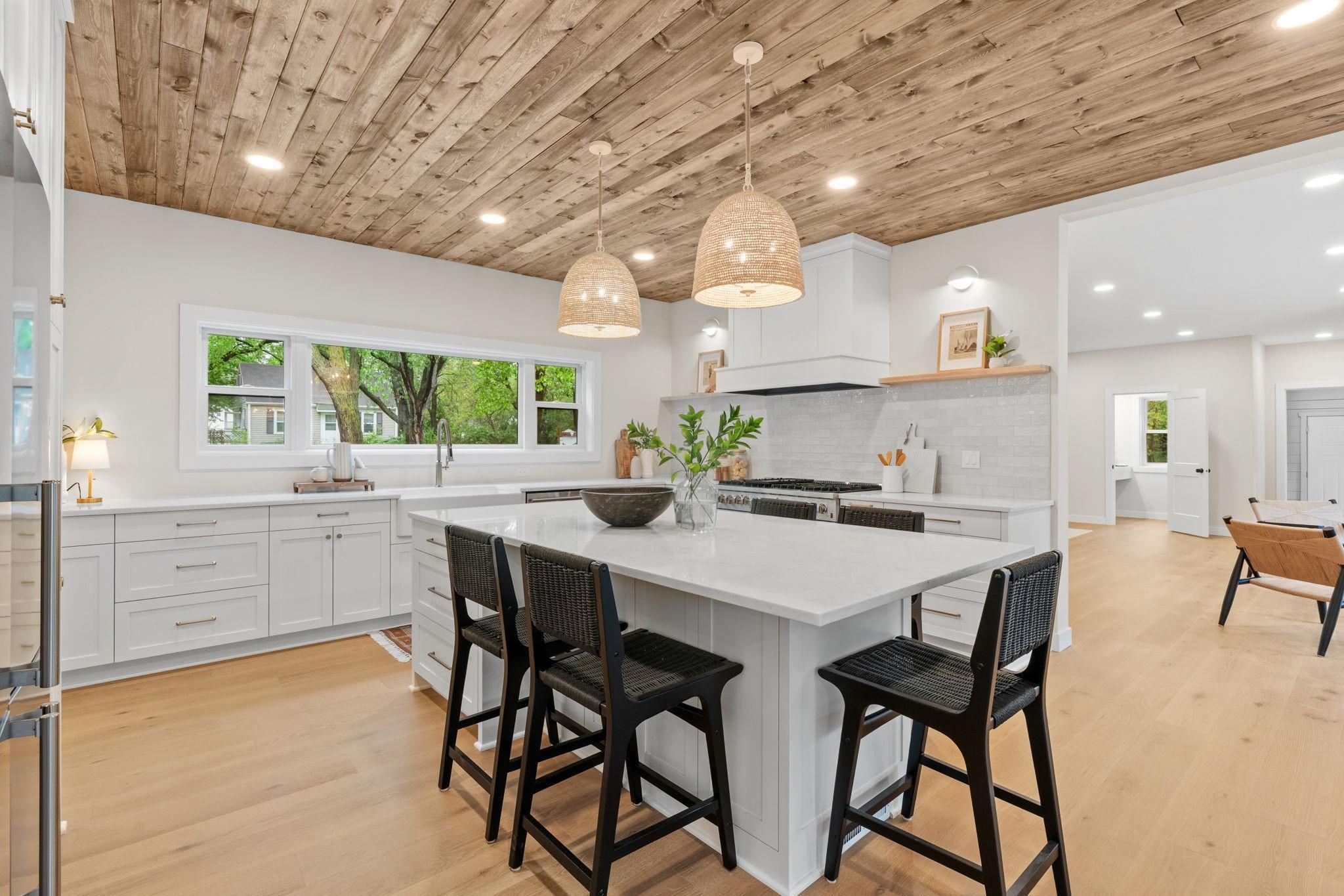 View of Residential at 4404 Wilson Street, Minnetonka MN 55345, Minnetonka (21 of 25) - Mike Wilen | Minnesota Team Real Estate
