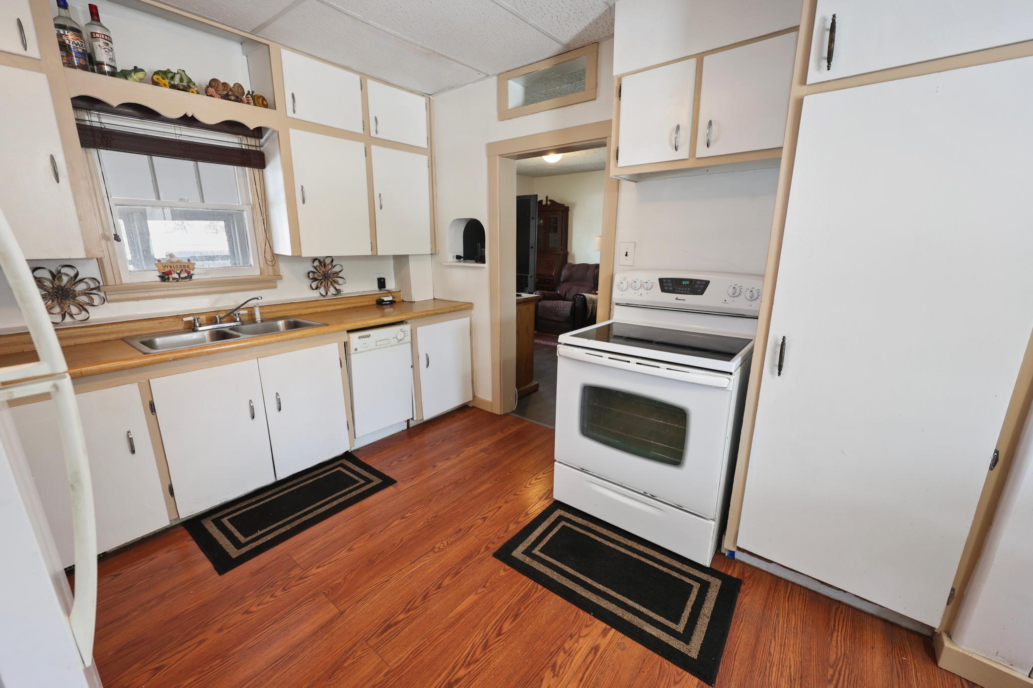 View of Residential at 424 23rd Avenue, Saint Cloud MN 56303, Saint Cloud (6 of 26) - Mike Wilen | Minnesota Team Real Estate