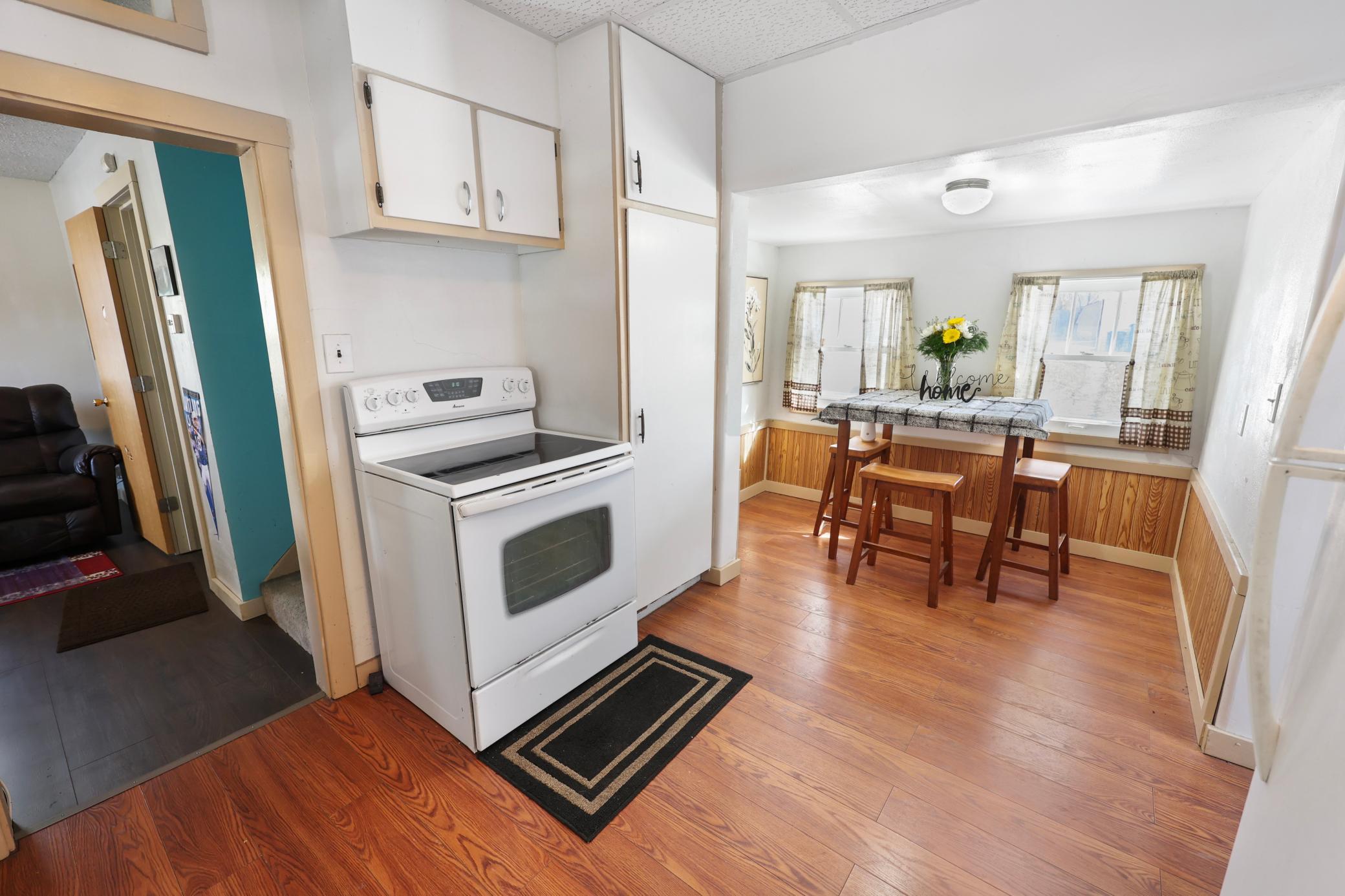 View of Residential at 424 23rd Avenue, Saint Cloud MN 56303, Saint Cloud (7 of 26) - Mike Wilen | Minnesota Team Real Estate