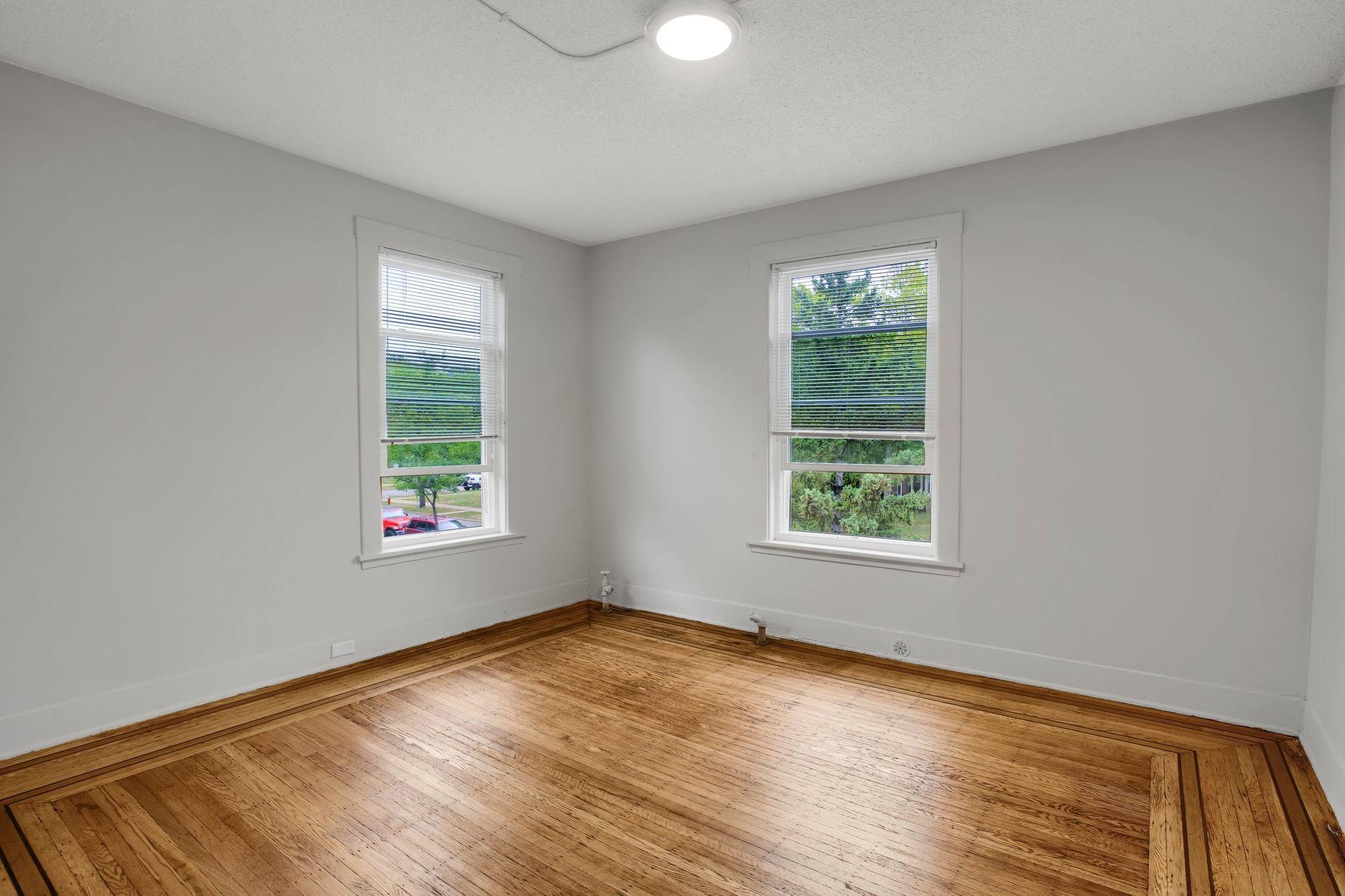 View of Residential Income at 1316 7th Street, Minneapolis MN 55414, Minneapolis (6 of 42) - Mike Wilen | Minnesota Team Real Estate