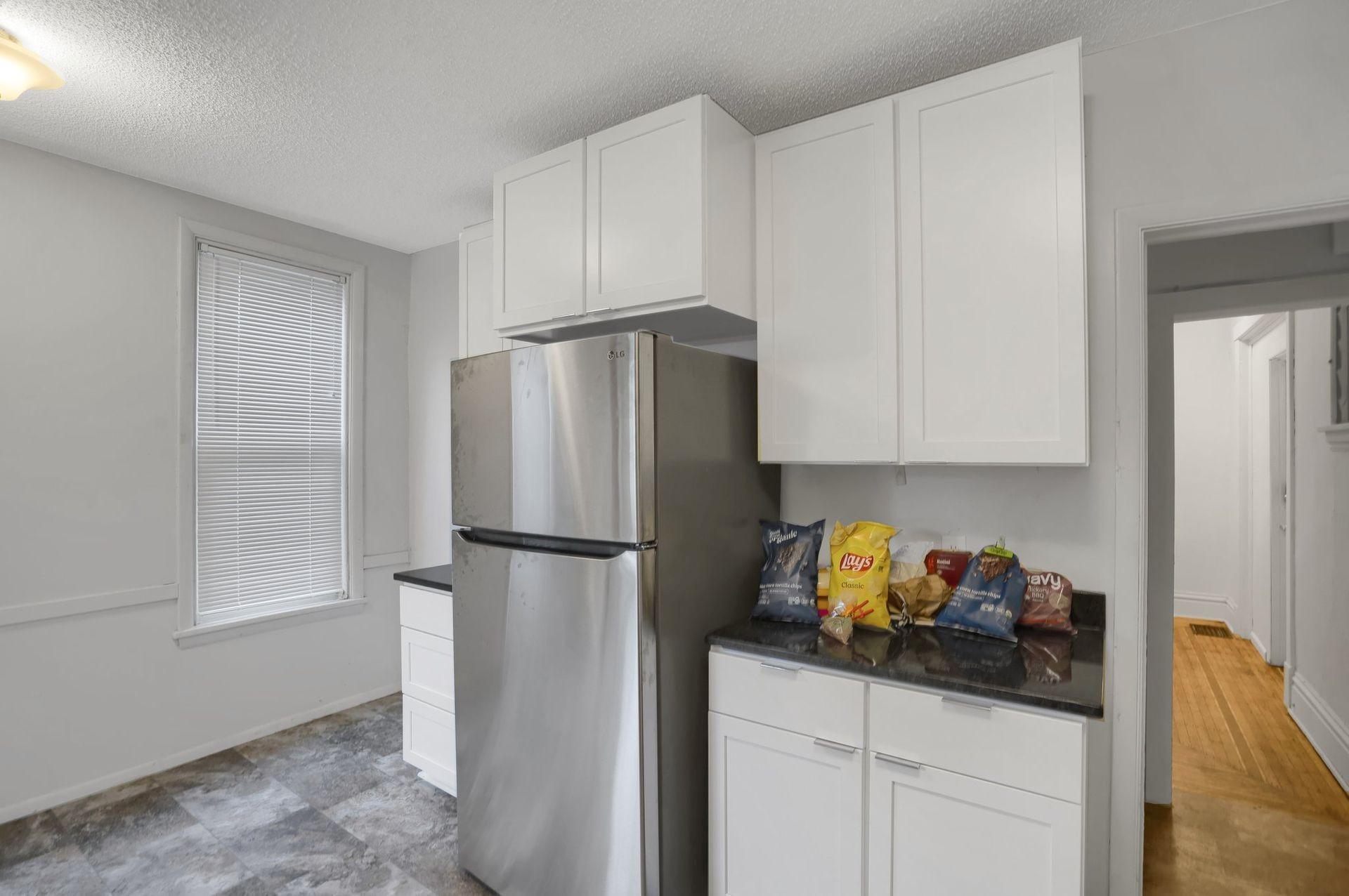 View of Residential Income at 1316 7th Street, Minneapolis MN 55414, Minneapolis (9 of 42) - Mike Wilen | Minnesota Team Real Estate