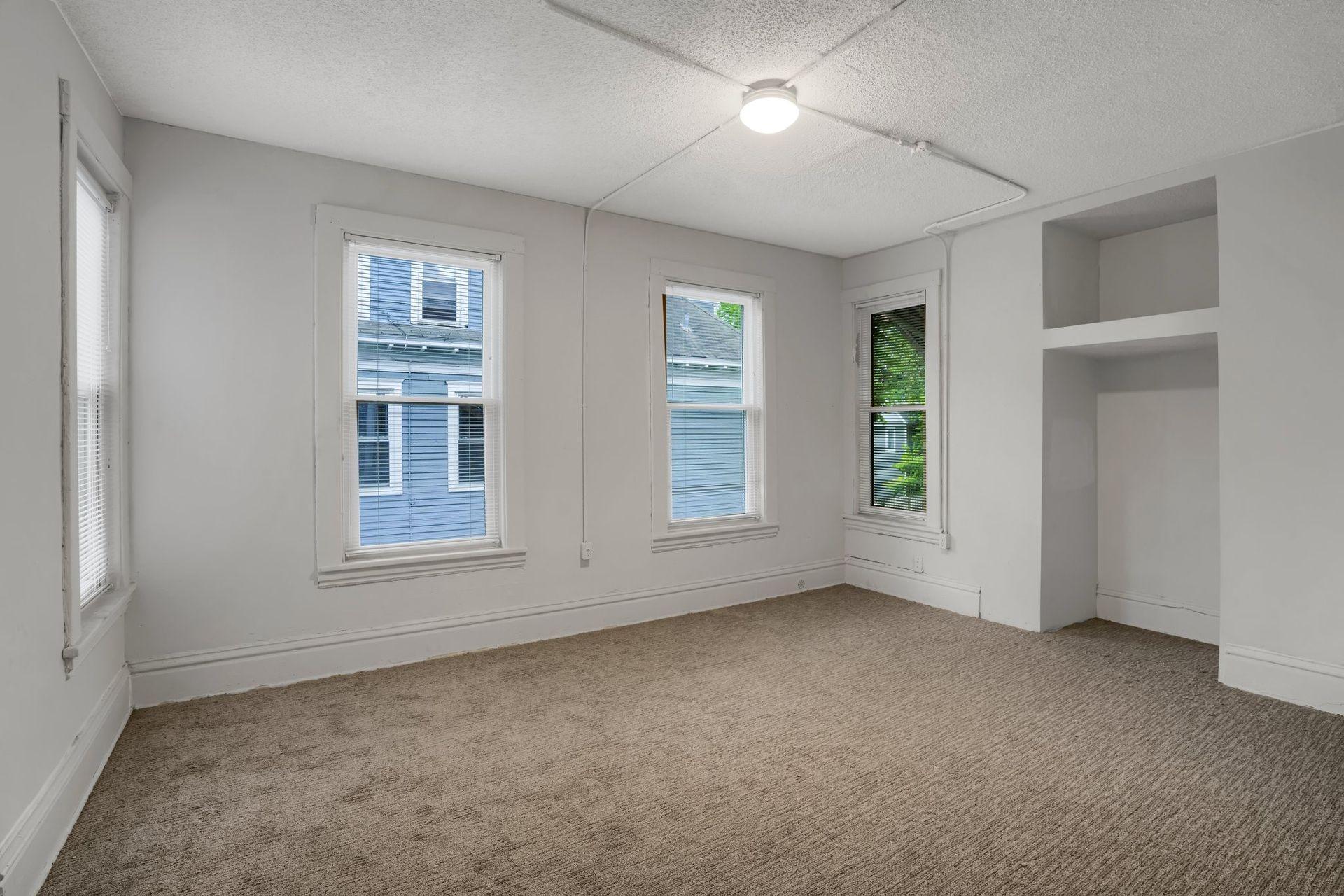 View of Residential Income at 1316 7th Street, Minneapolis MN 55414, Minneapolis (33 of 42) - Mike Wilen | Minnesota Team Real Estate