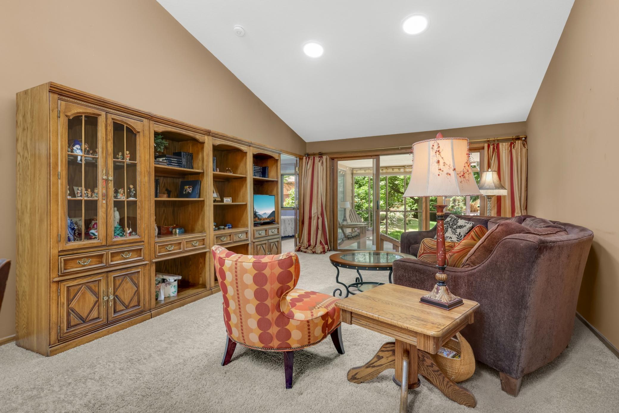View of Residential at 14589 Embassy Avenue, Apple Valley MN 55124, Apple Valley (8 of 32) - Mike Wilen | Minnesota Team Real Estate