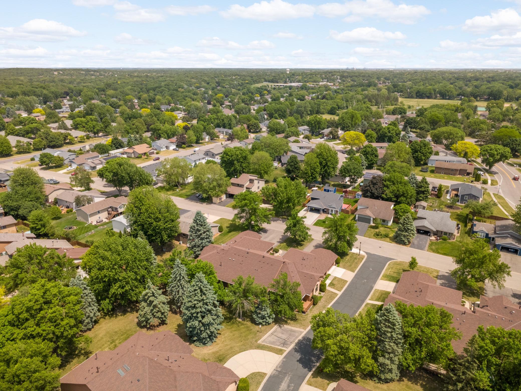 View of Residential at 14589 Embassy Avenue, Apple Valley MN 55124, Apple Valley (31 of 32) - Mike Wilen | Minnesota Team Real Estate