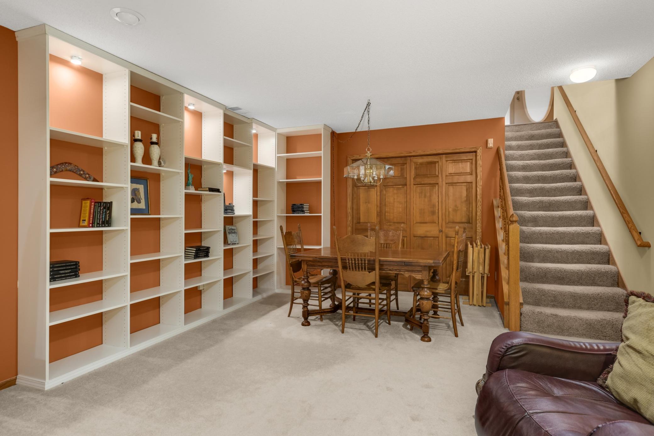View of Residential at 14589 Embassy Avenue, Apple Valley MN 55124, Apple Valley (22 of 32) - Mike Wilen | Minnesota Team Real Estate