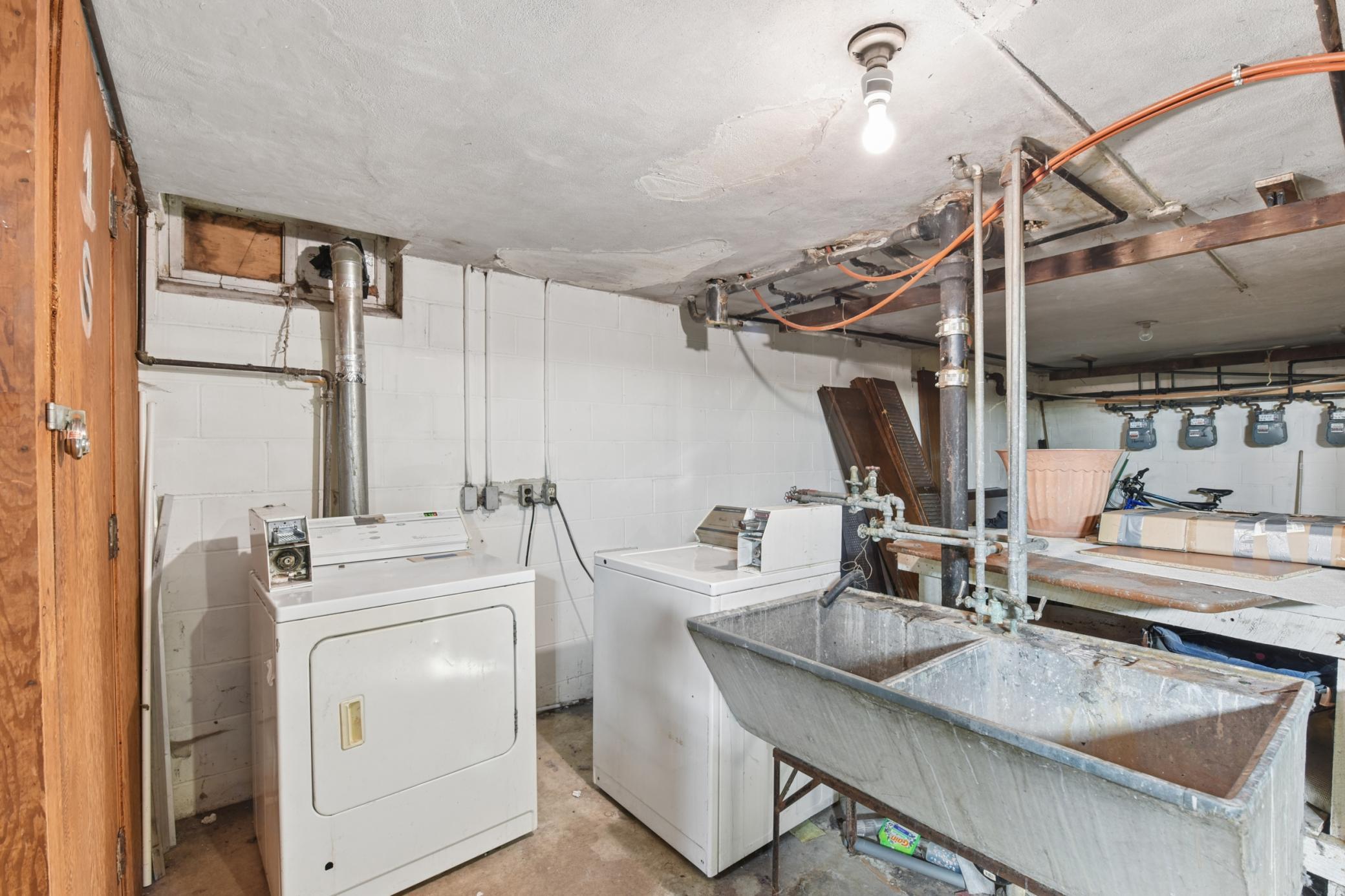 View of Commercial Sale at 644 Sherwood Avenue, Saint Paul MN 55106, Saint Paul (11 of 15) - Mike Wilen | Minnesota Team Real Estate