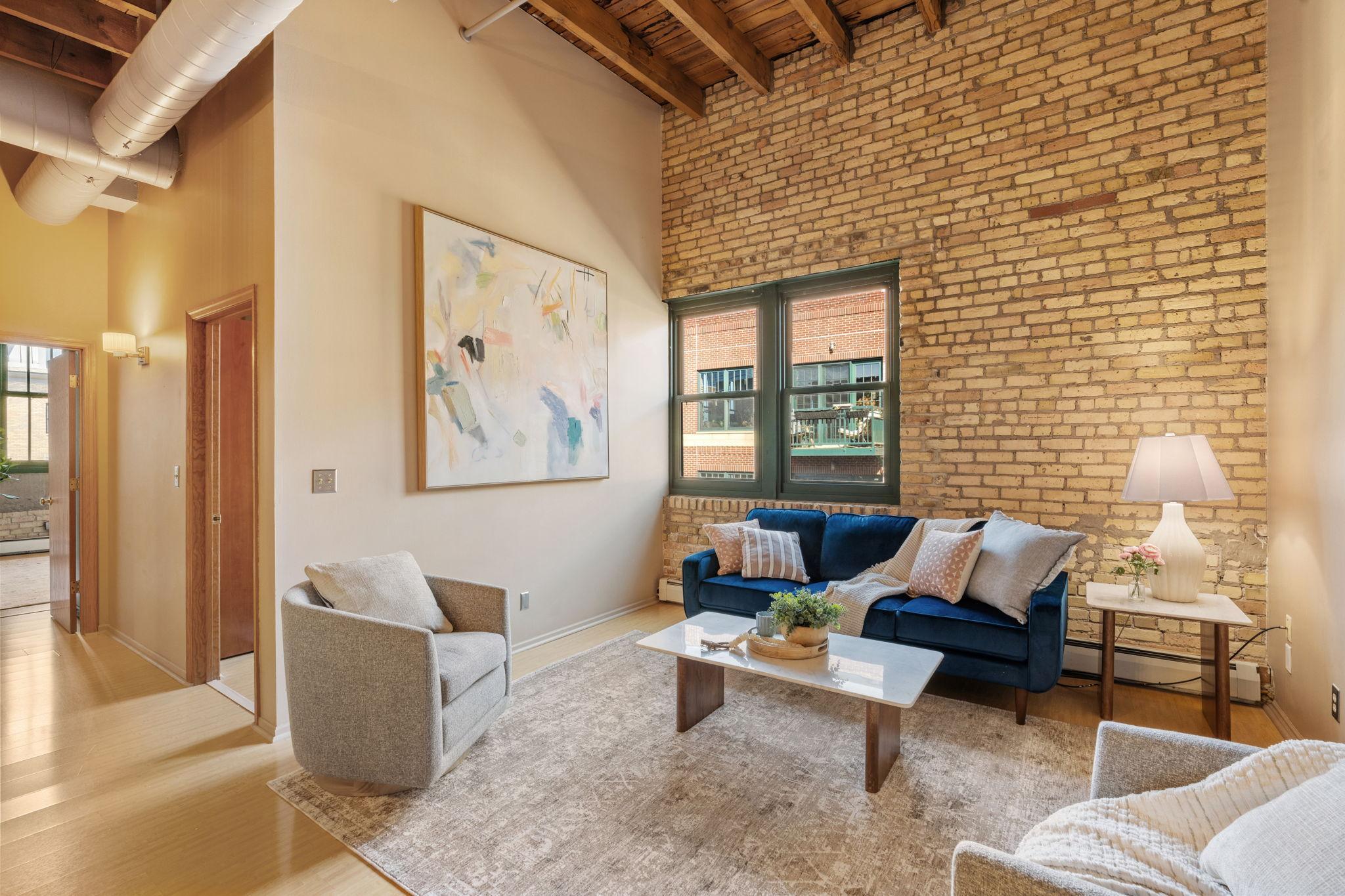 View of Residential at 400 1st Street #614, Minneapolis MN 55401, Minneapolis (8 of 29) - Mike Wilen | Minnesota Team Real Estate