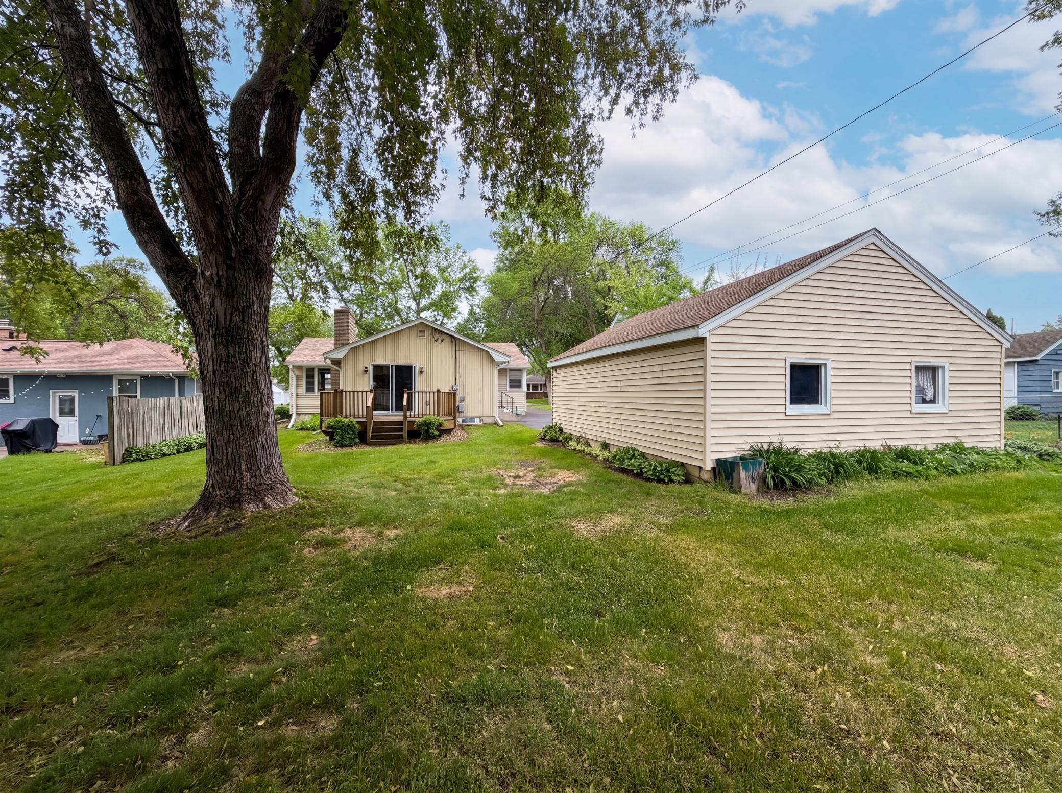 View of Residential at 973 Bidwell Street, West Saint Paul MN 55118, West Saint Paul (26 of 27) - Mike Wilen | Minnesota Team Real Estate
