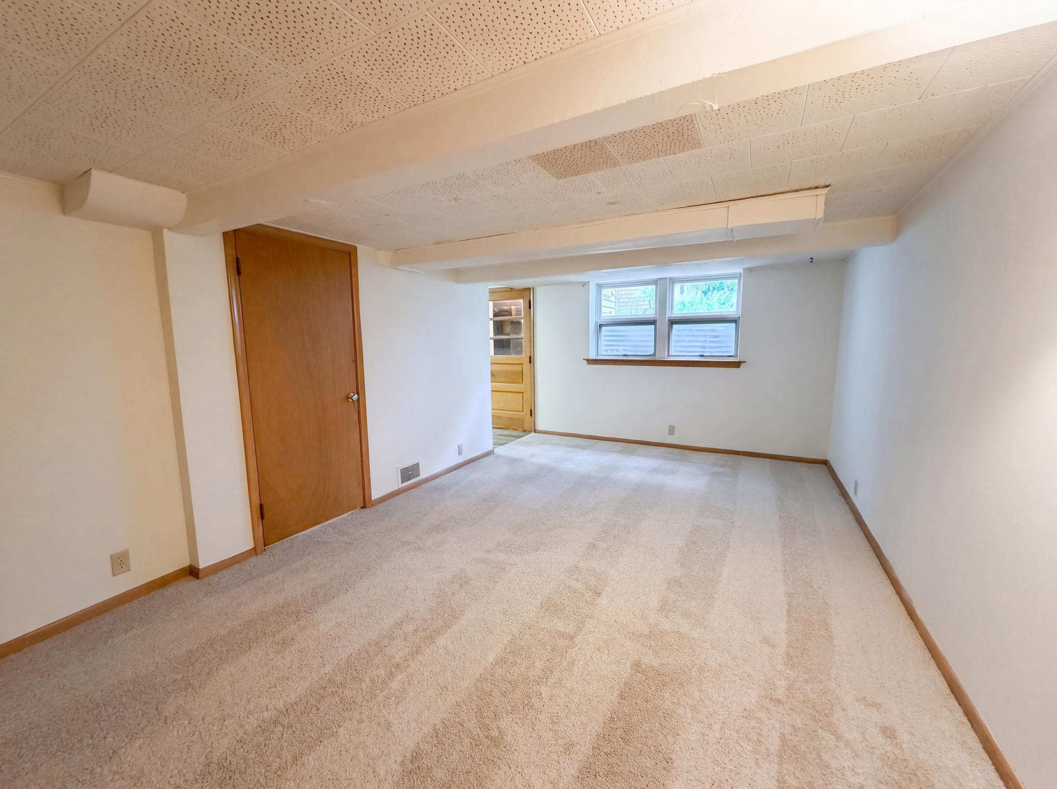 View of Residential at 973 Bidwell Street, West Saint Paul MN 55118, West Saint Paul (18 of 27) - Mike Wilen | Minnesota Team Real Estate