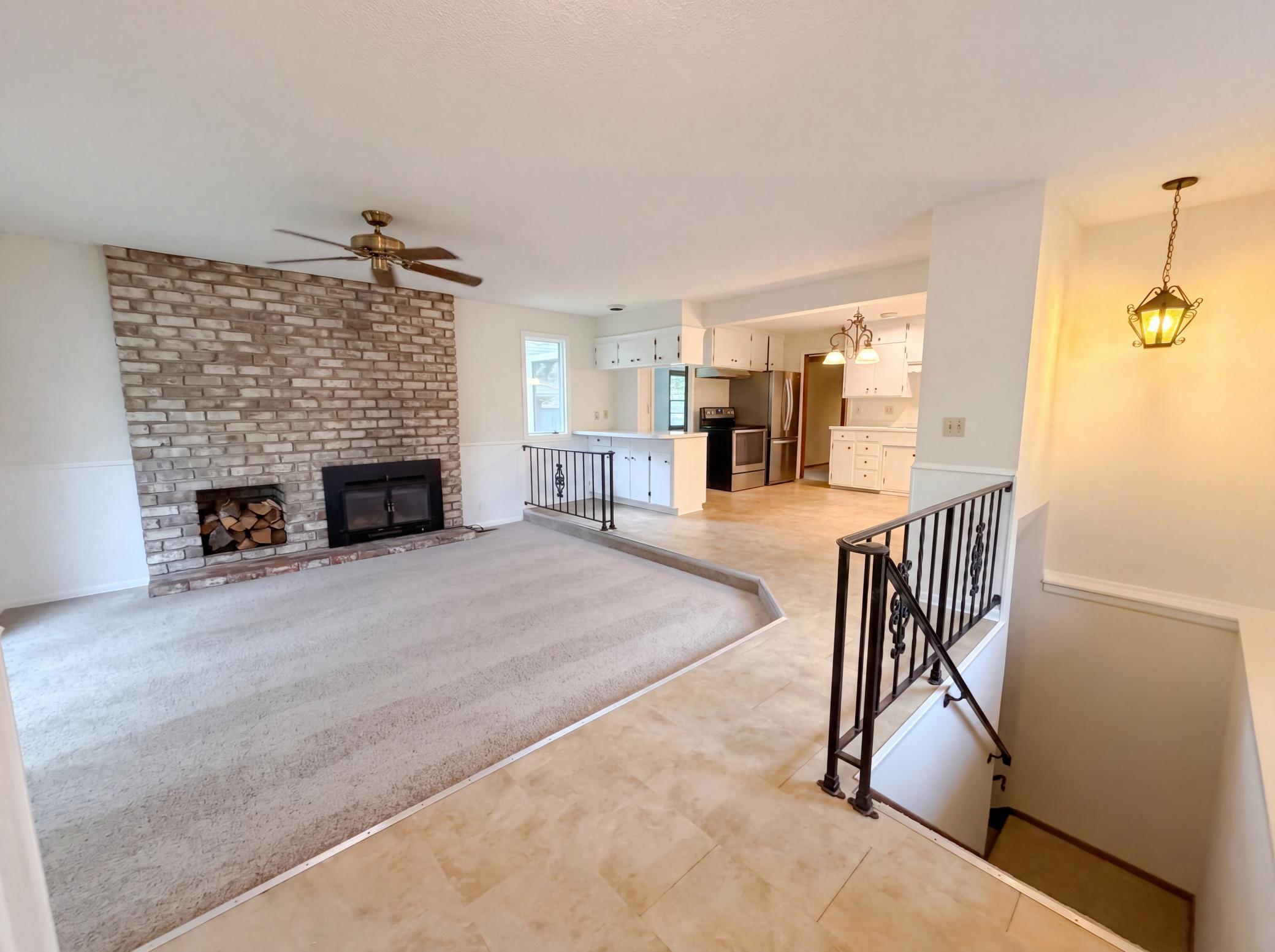 View of Residential at 973 Bidwell Street, West Saint Paul MN 55118, West Saint Paul (13 of 27) - Mike Wilen | Minnesota Team Real Estate