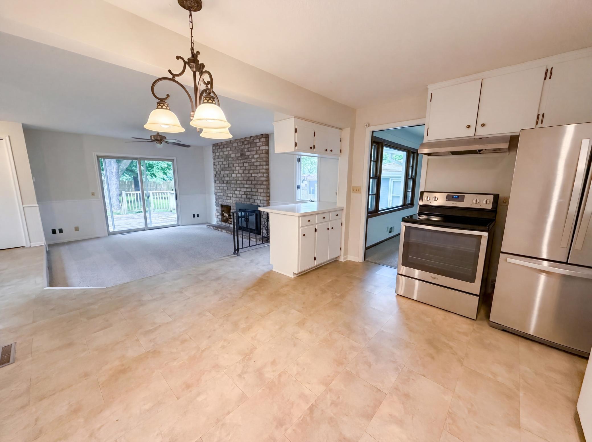 View of Residential at 973 Bidwell Street, West Saint Paul MN 55118, West Saint Paul (10 of 27) - Mike Wilen | Minnesota Team Real Estate