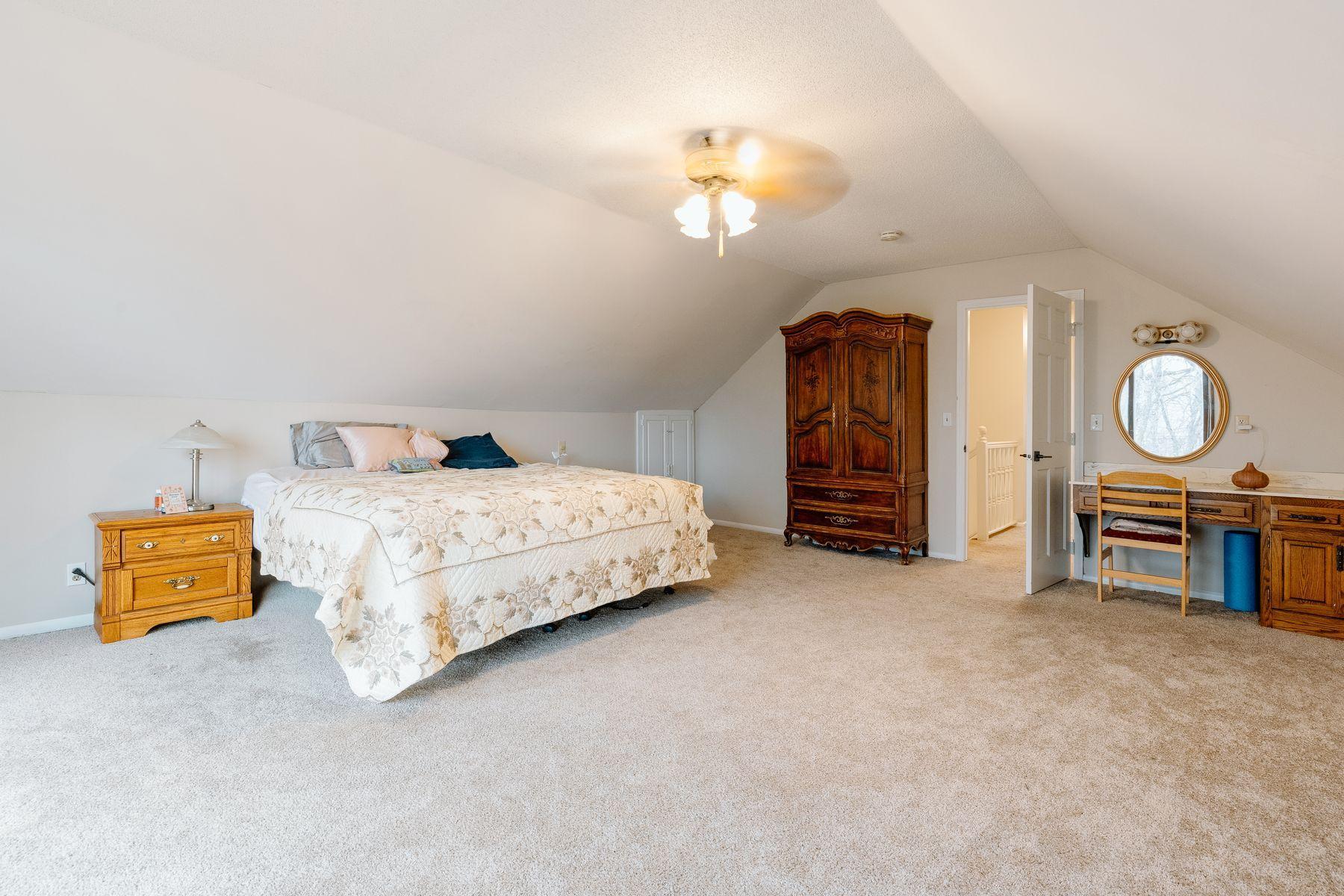 View of Residential at 71 Deer Hills Court, North Oaks MN 55127, North Oaks (22 of 36) - Mike Wilen | Minnesota Team Real Estate