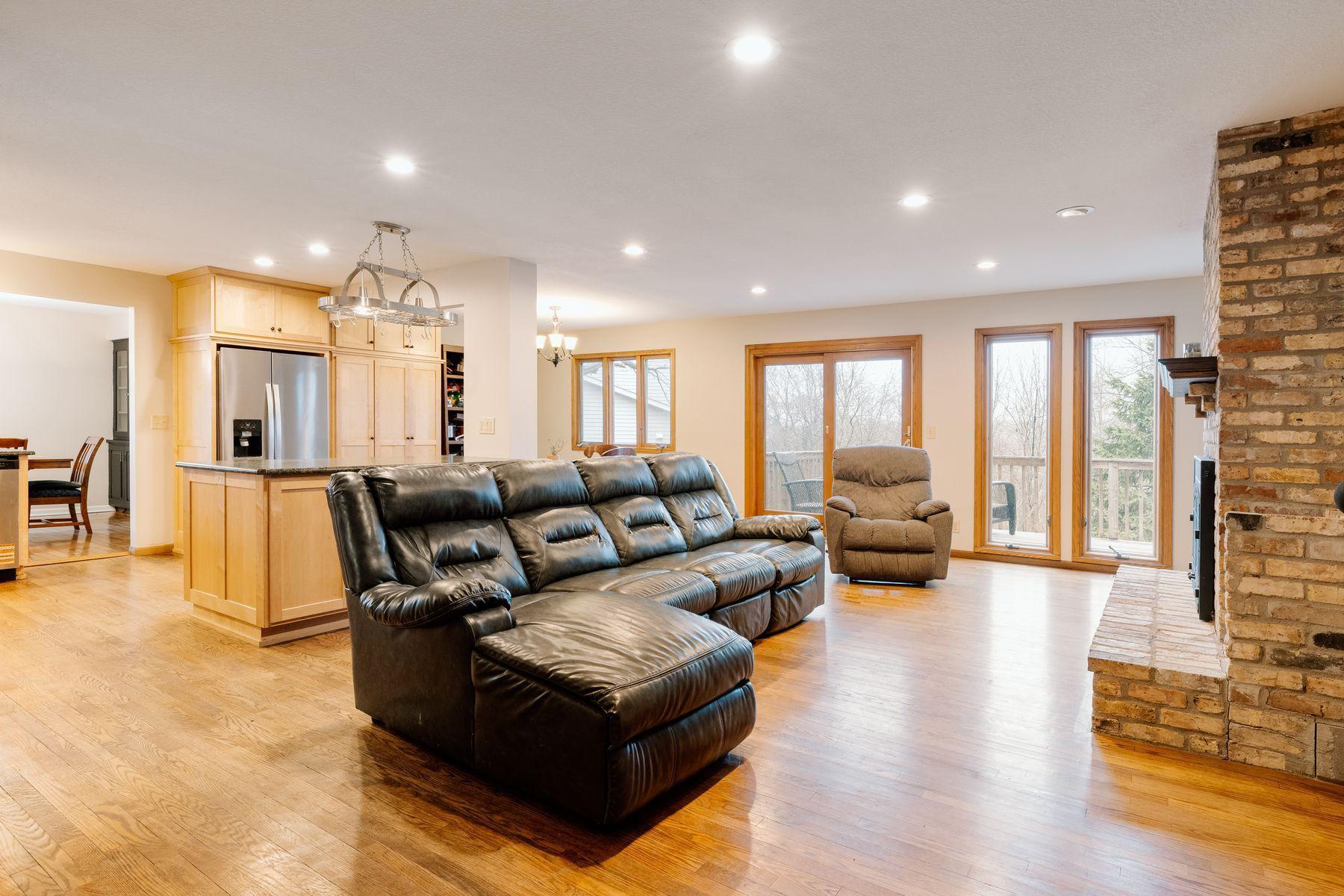 View of Residential at 71 Deer Hills Court, North Oaks MN 55127, North Oaks (13 of 36) - Mike Wilen | Minnesota Team Real Estate
