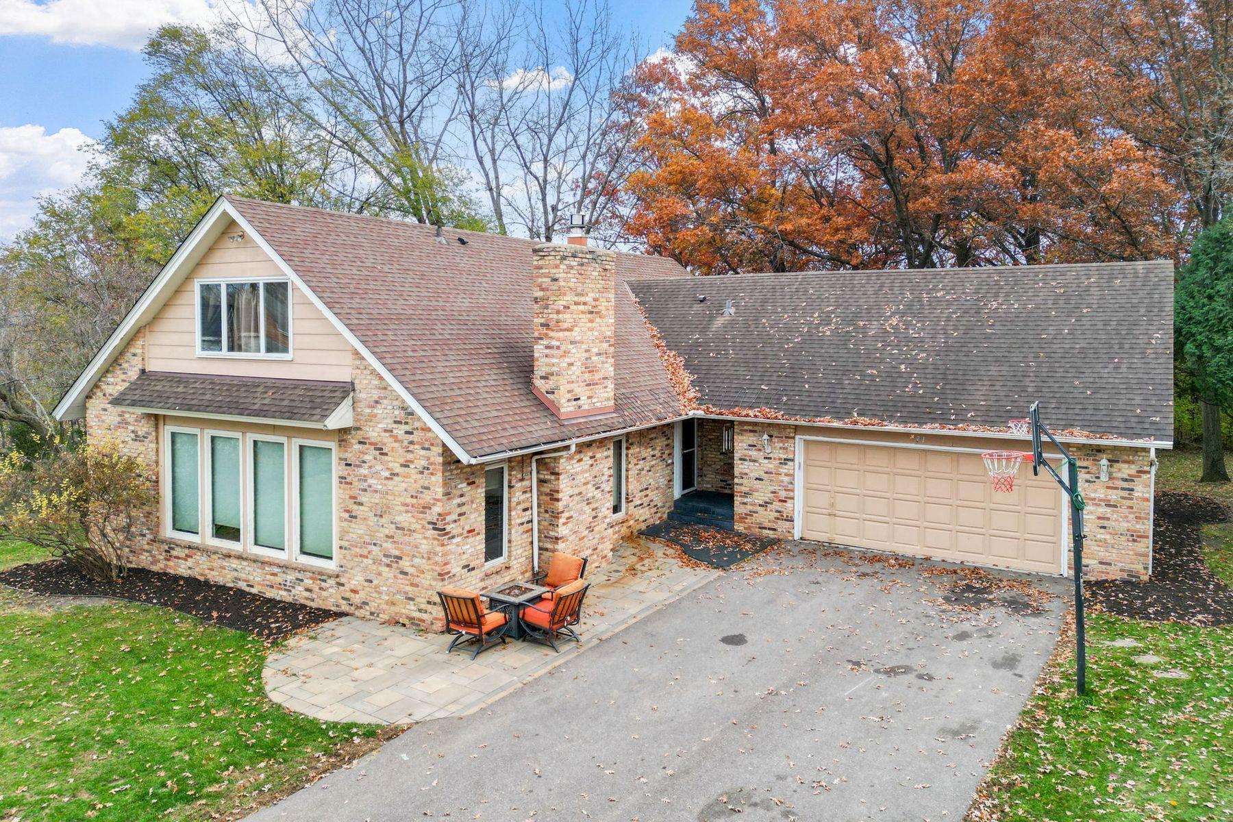 View of Residential at 71 Deer Hills Court, North Oaks MN 55127, North Oaks (2 of 36) - Mike Wilen | Minnesota Team Real Estate