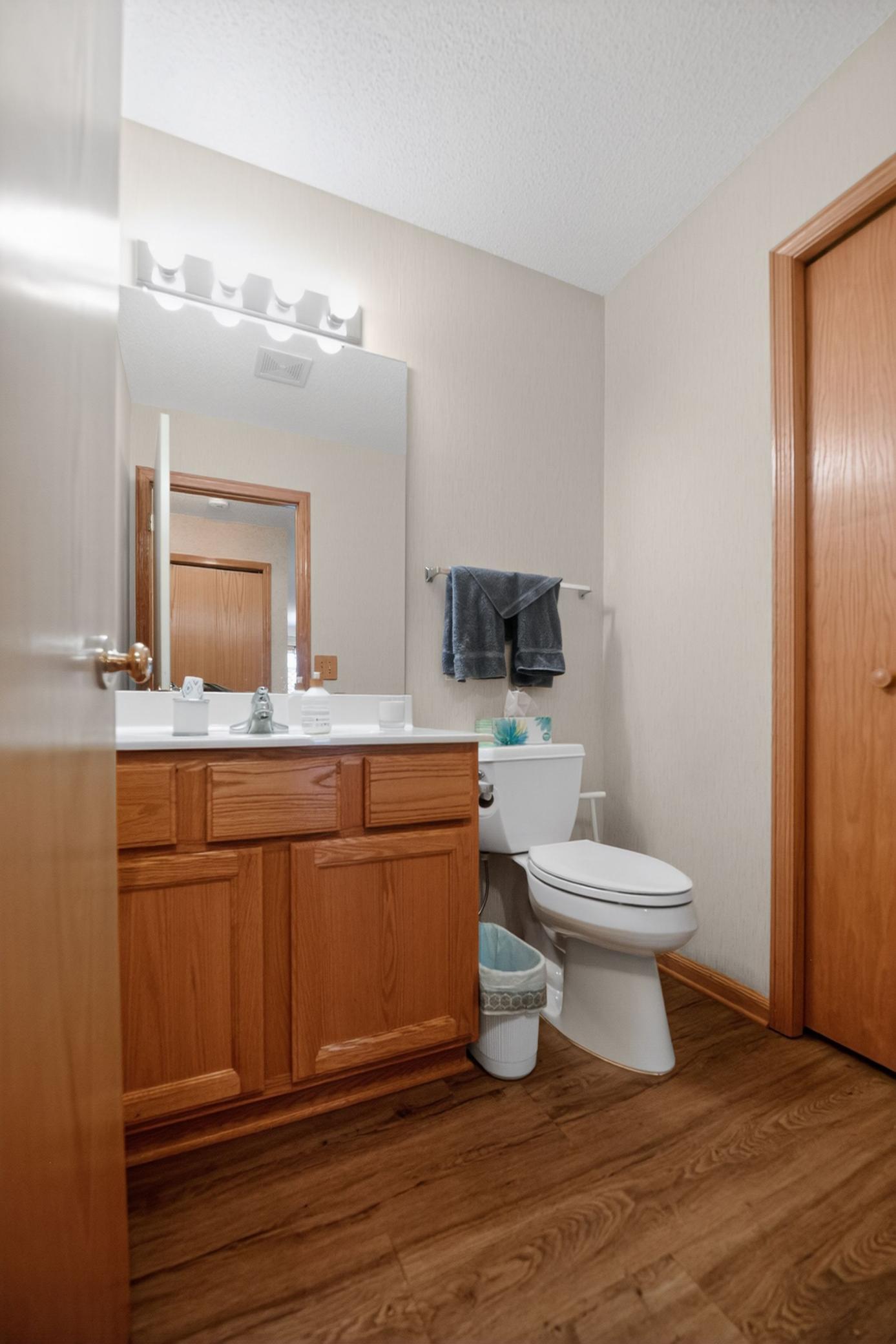 View of Residential at 7040 49th Street, Oakdale MN 55128, Oakdale (25 of 29) - Mike Wilen | Minnesota Team Real Estate