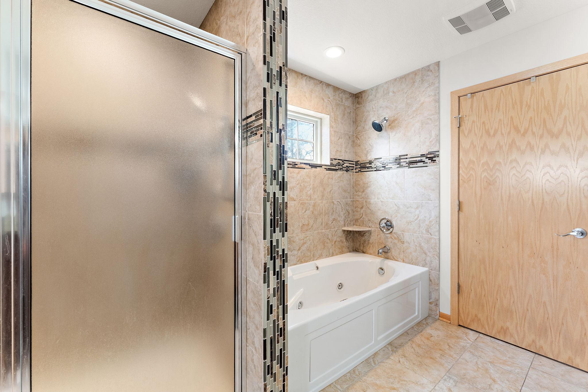 View of Residential at 438 Wildwood Road, Mahtomedi MN 55115, Mahtomedi (20 of 65) - Mike Wilen | Minnesota Team Real Estate