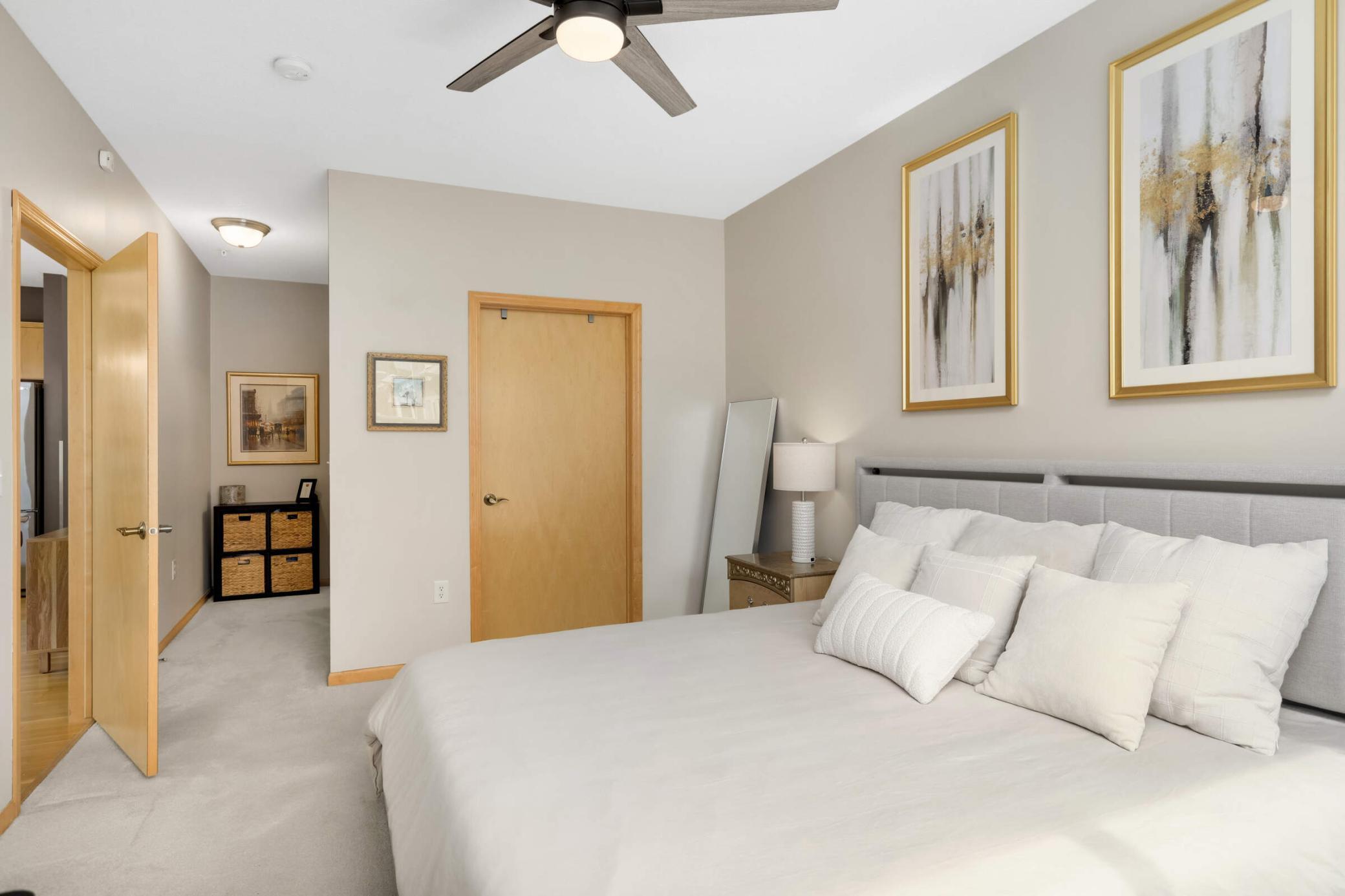 View of Residential at 301 Oak Grove Street #414, Minneapolis MN 55403, Minneapolis (18 of 50) - Mike Wilen | Minnesota Team Real Estate