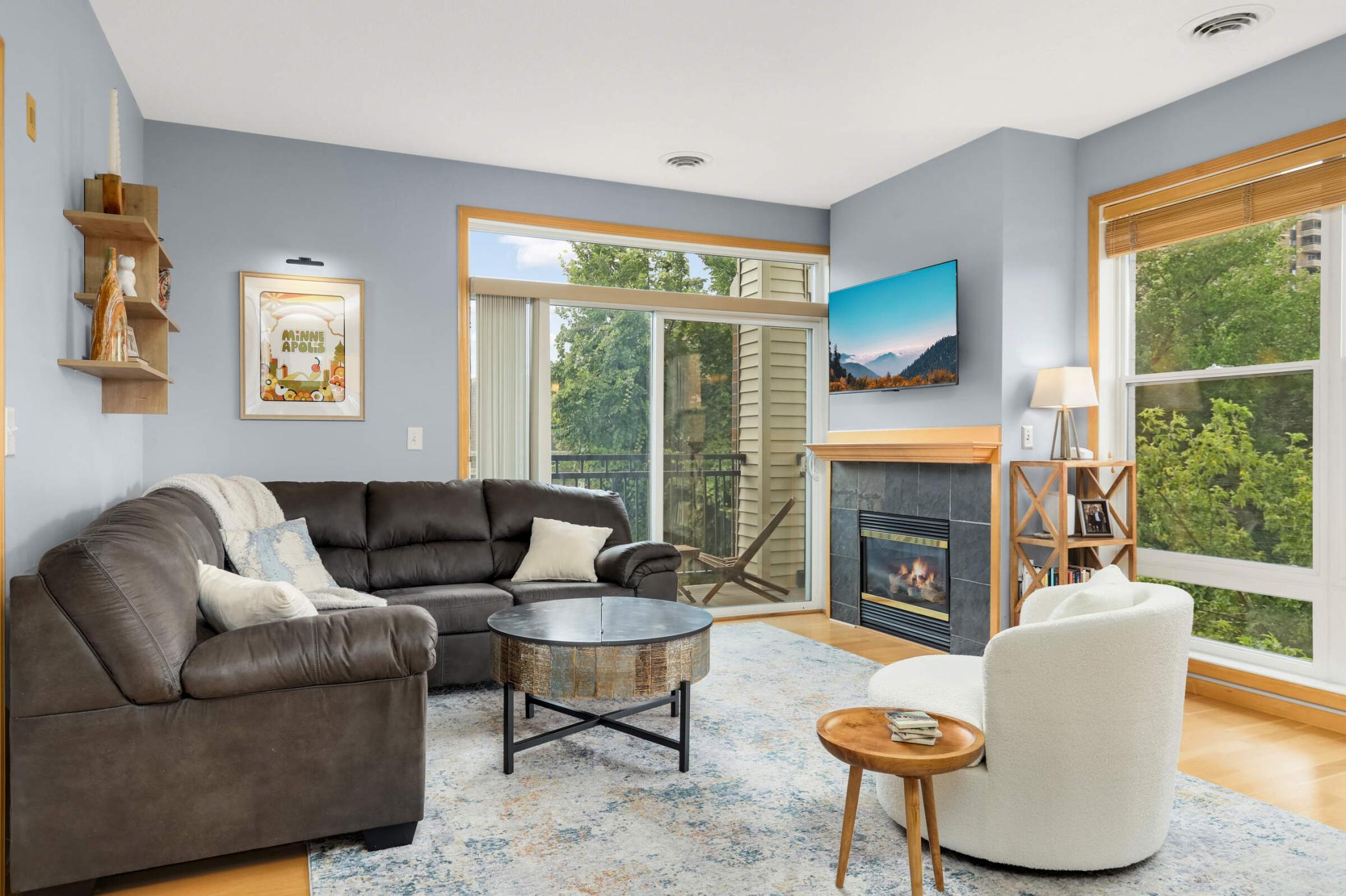 View of Residential at 301 Oak Grove Street #414, Minneapolis MN 55403, Minneapolis (13 of 50) - Mike Wilen | Minnesota Team Real Estate