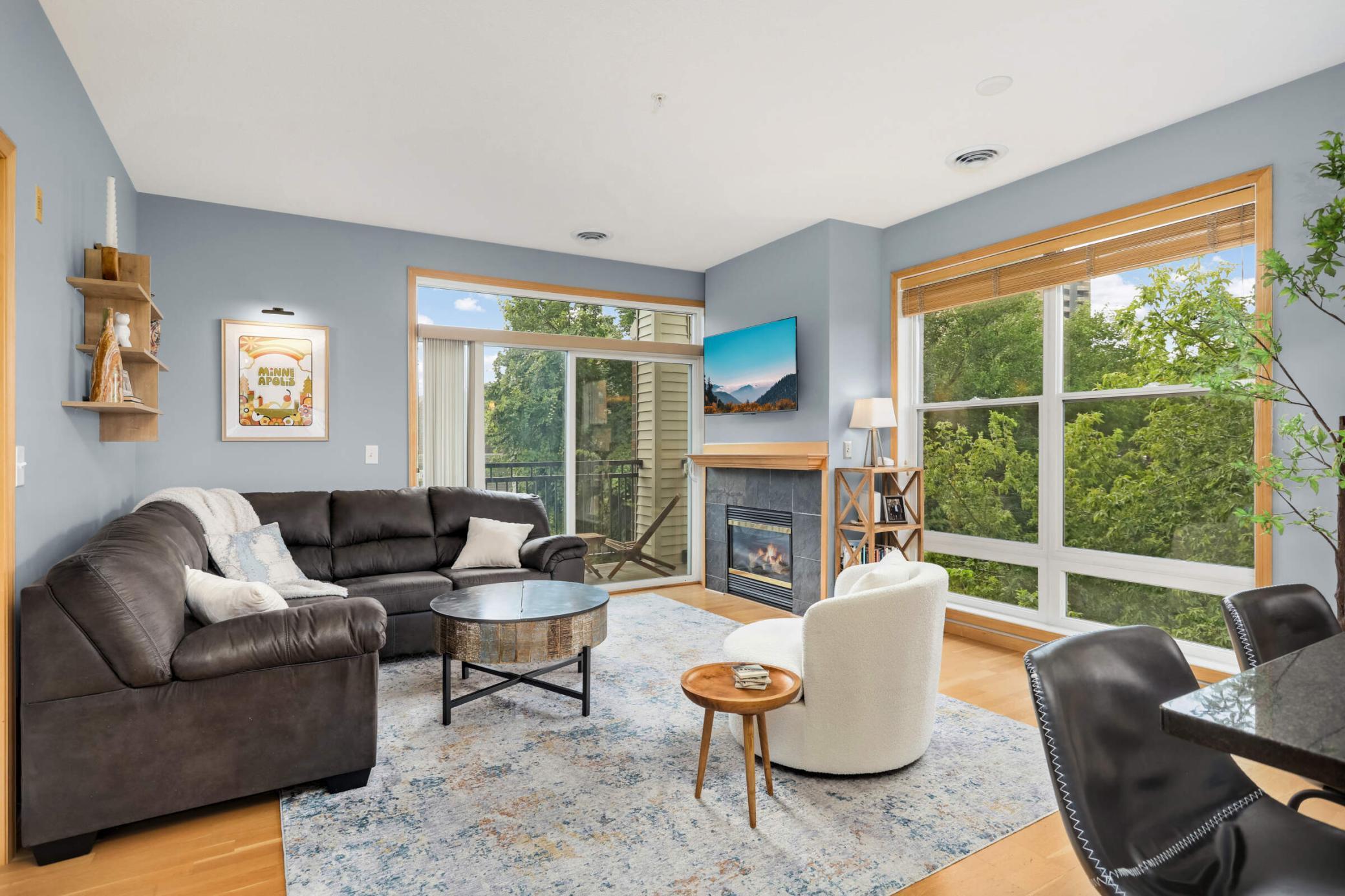 View of Residential at 301 Oak Grove Street #414, Minneapolis MN 55403, Minneapolis (12 of 50) - Mike Wilen | Minnesota Team Real Estate