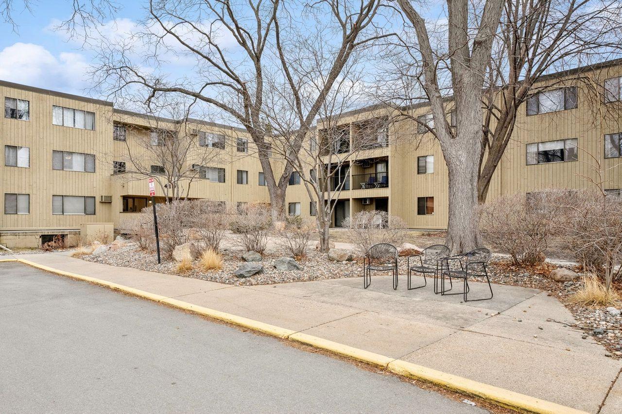 View of Residential at 4101 Parklawn Avenue #236, Edina MN 55435, Edina (25 of 26) - Mike Wilen | Minnesota Team Real Estate