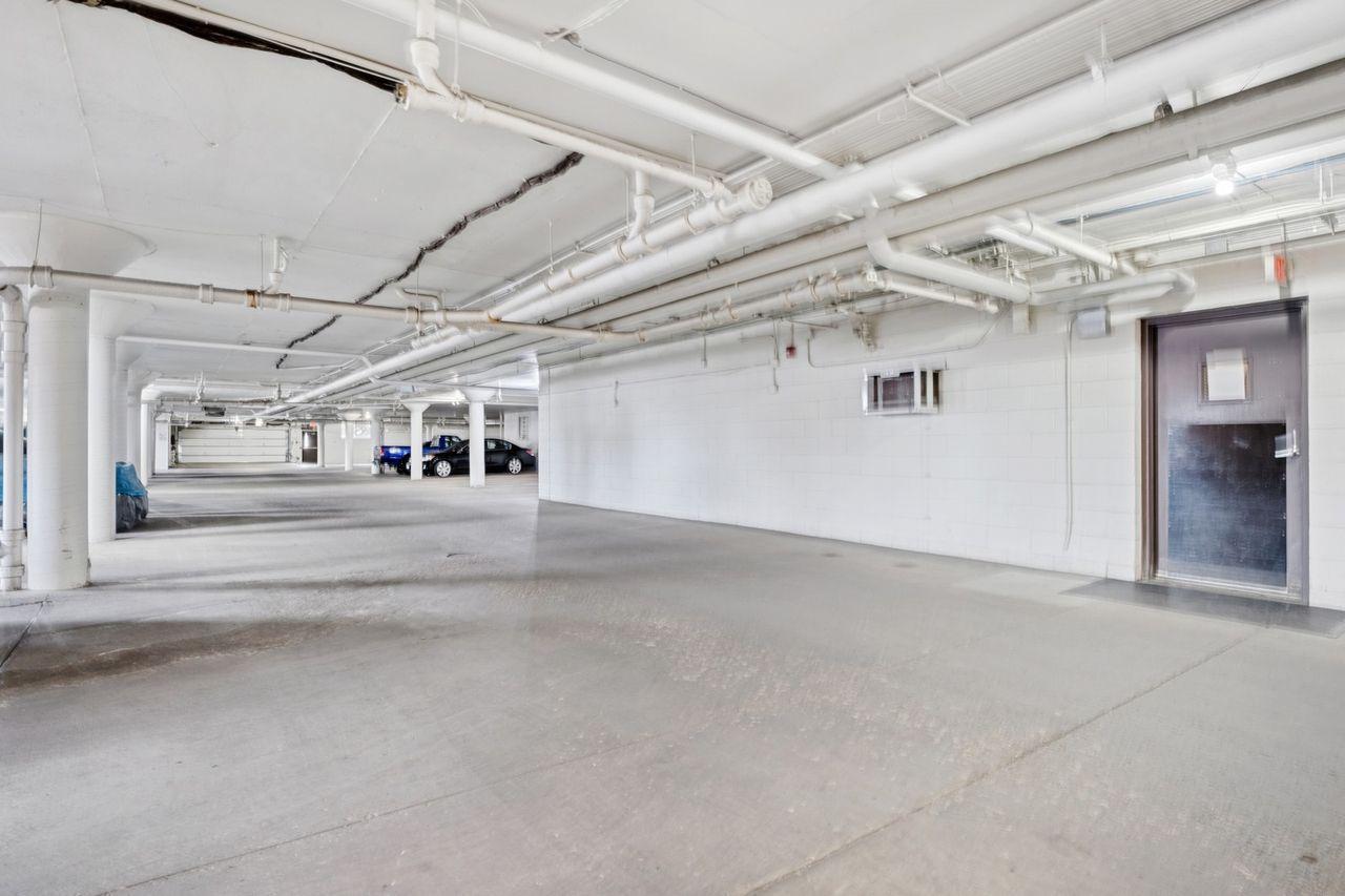 View of Residential at 4101 Parklawn Avenue #236, Edina MN 55435, Edina (21 of 26) - Mike Wilen | Minnesota Team Real Estate