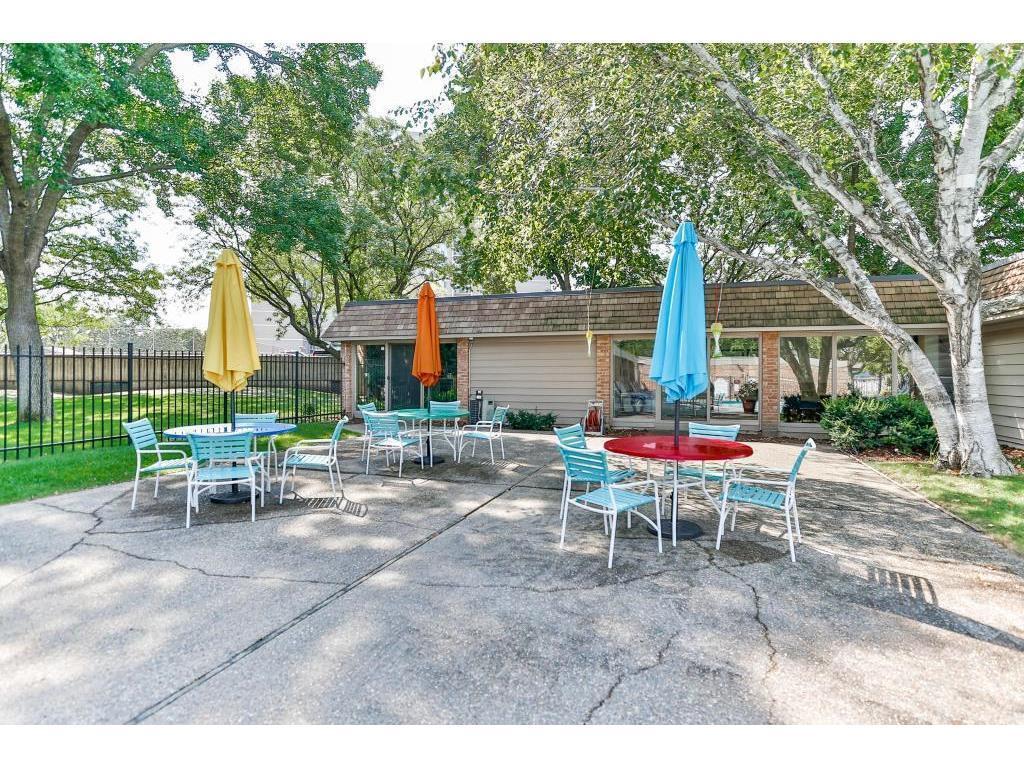 View of Residential at 6328 Barrie Road #2F, Edina MN 55435, Edina (20 of 23) - Mike Wilen | Minnesota Team Real Estate
