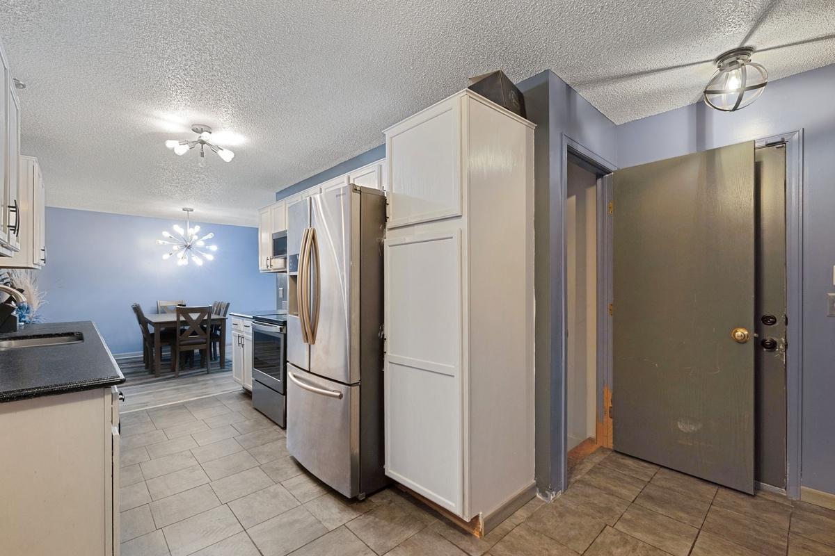 View of Residential at 6129 Tahoe Circle #B, Woodbury MN 55125, Woodbury (13 of 29) - Mike Wilen | Minnesota Team Real Estate